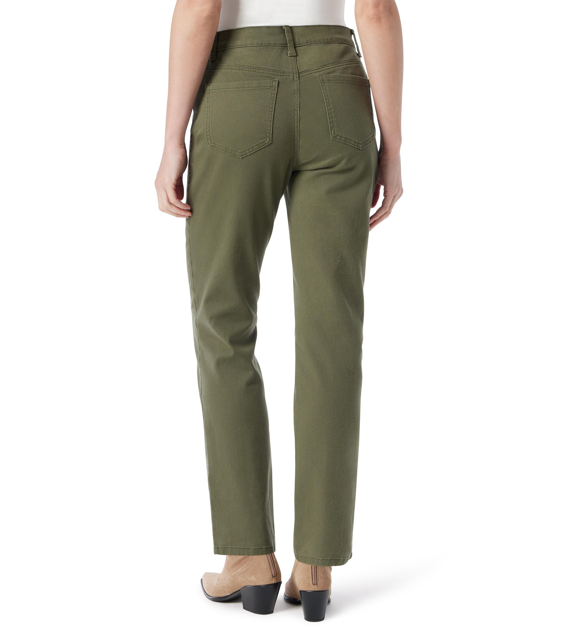 Amanda Classic 5-Pocket Jeans 