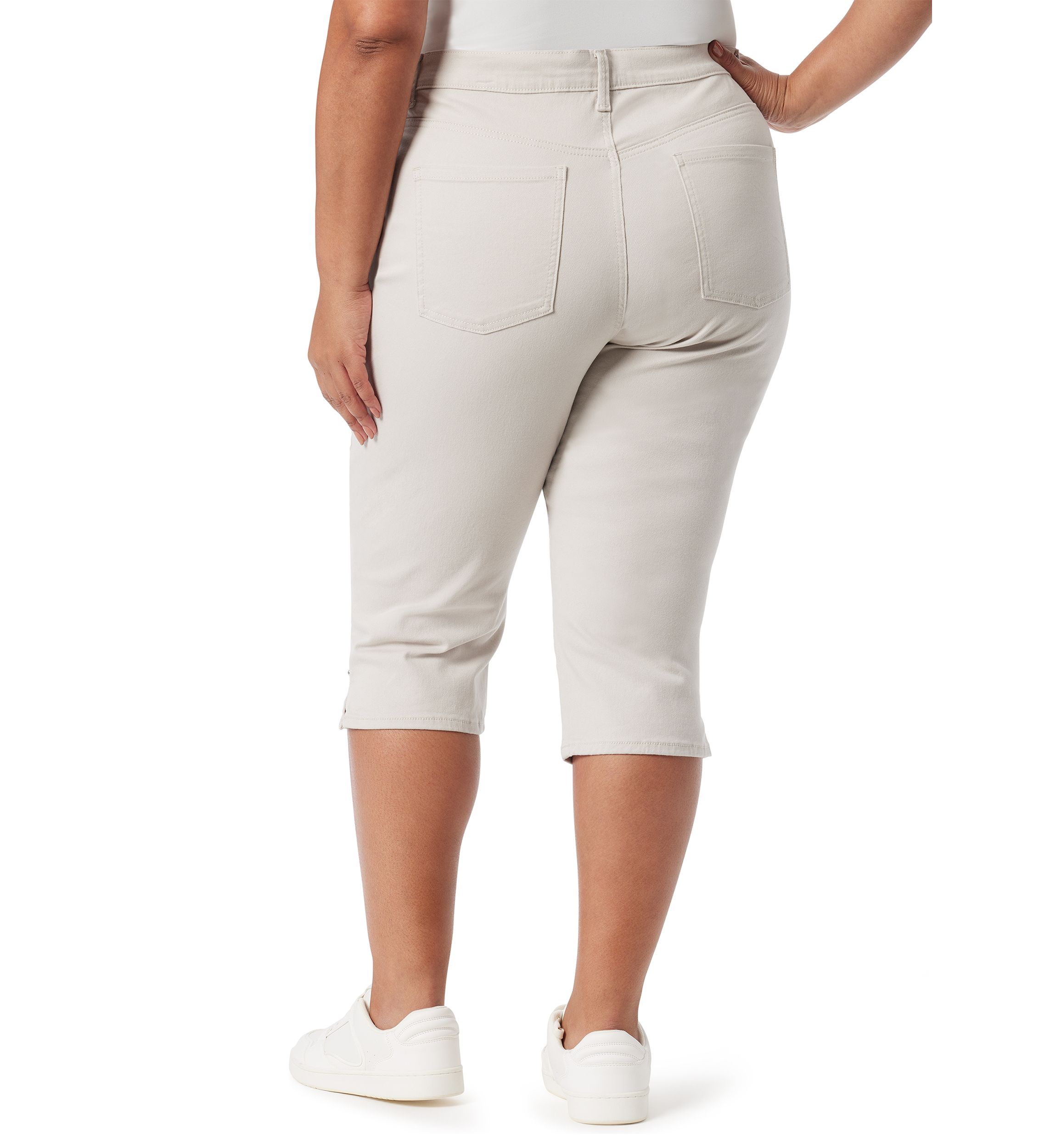 Petite Amanda Capri Pants