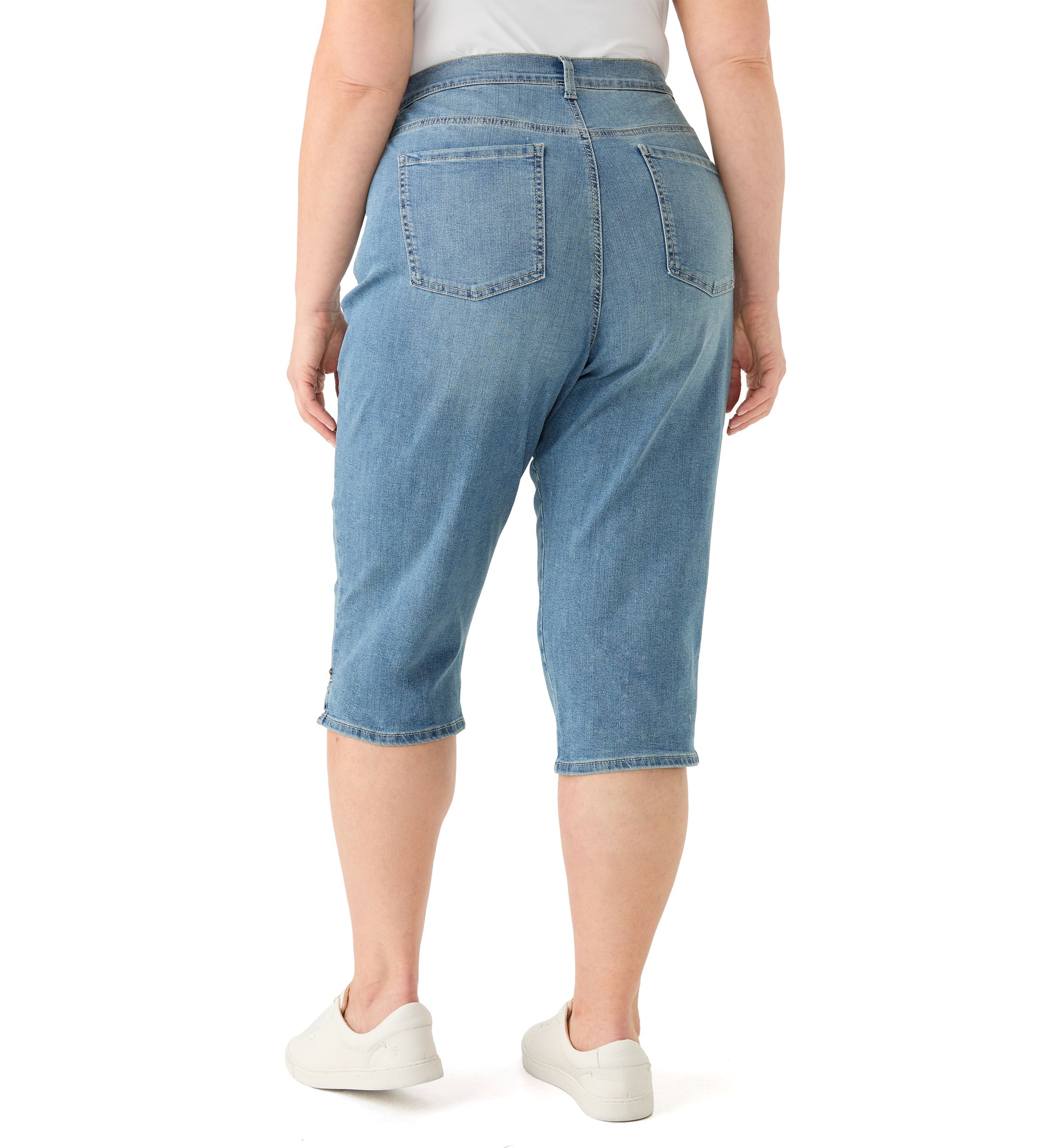 Plus Size Amanda Capri Jeans