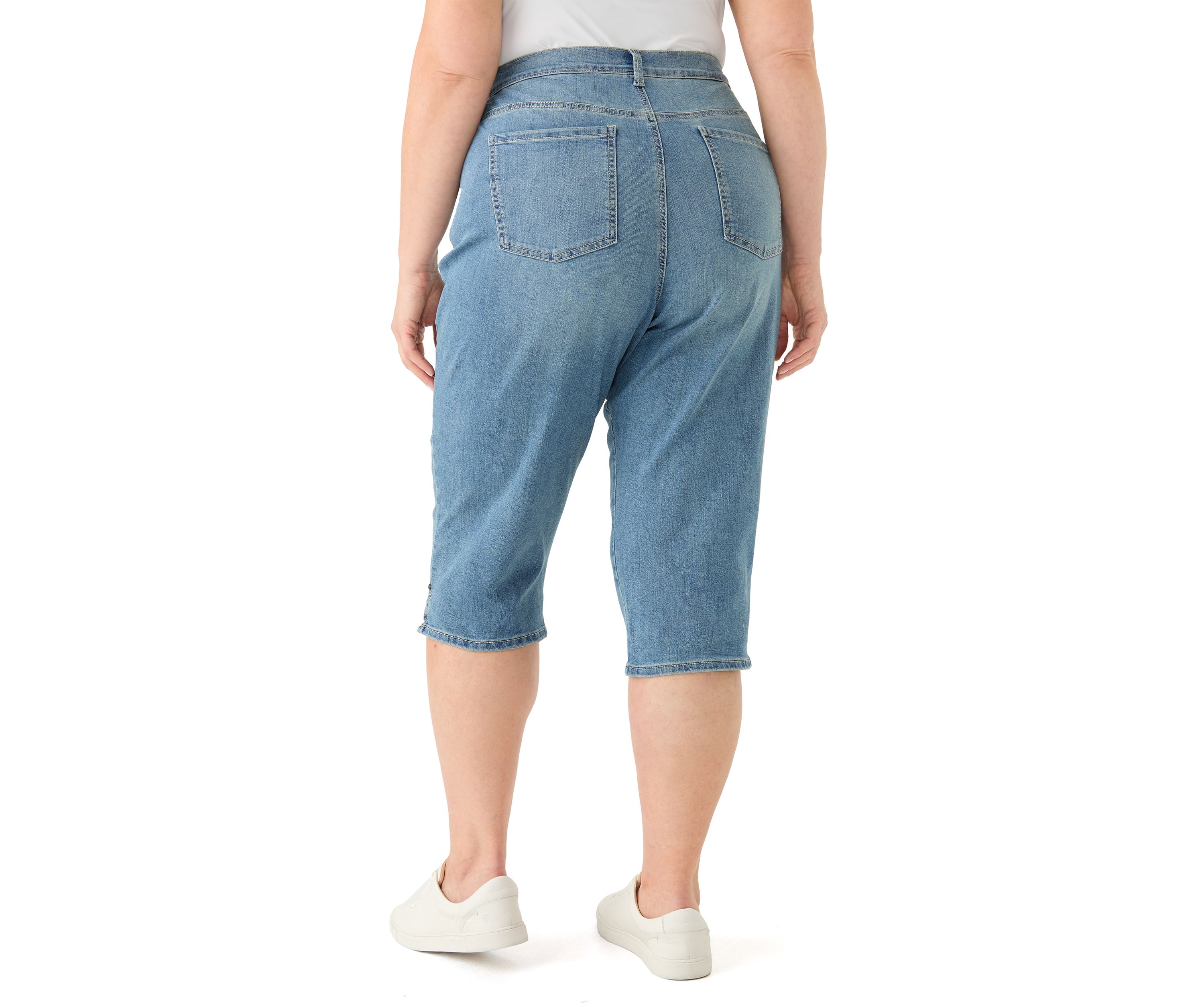 Plus Size Amanda Capri Jeans