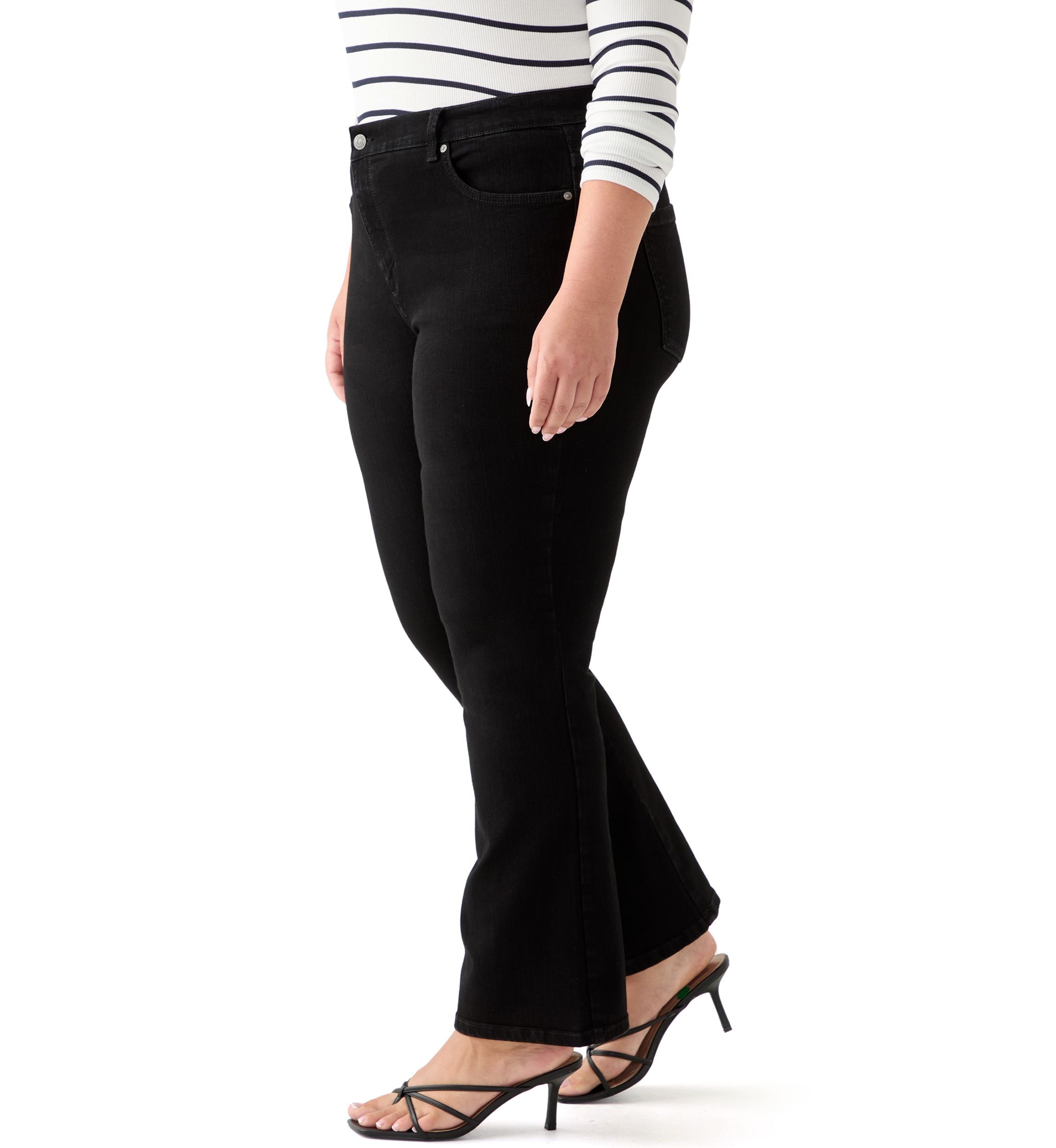 Plus Size Amanda Bootcut Jeans 
