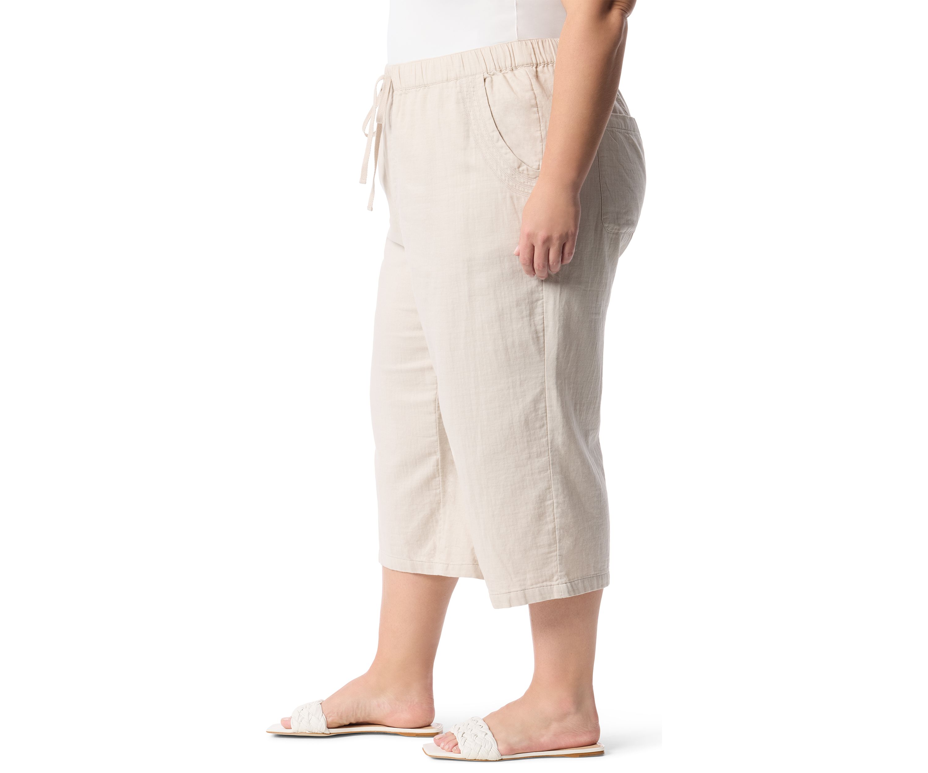 Plus Size Soft Dobby Wide Leg Capri Pants