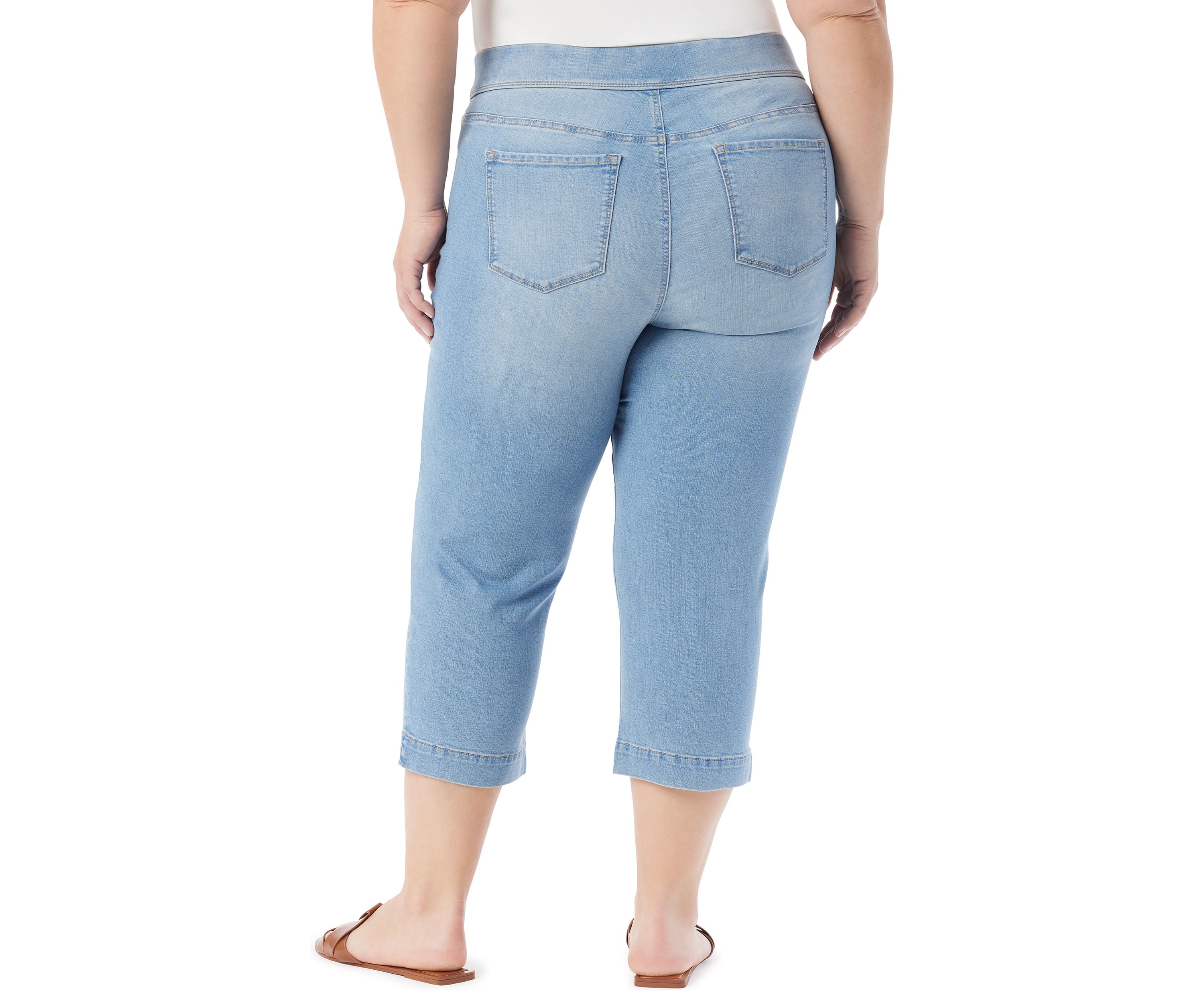 Plus Size Amanda Pull On Capri Pants 