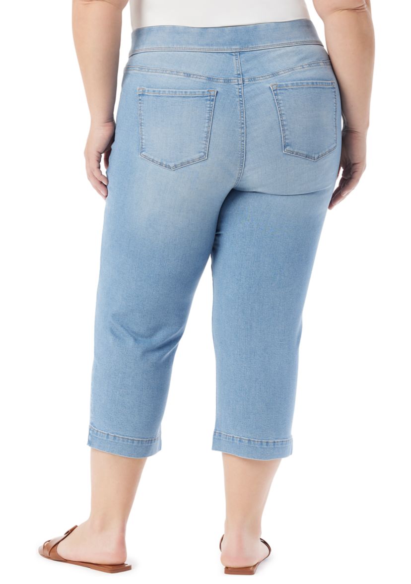 Plus Size Amanda Pull On Capri Pants 