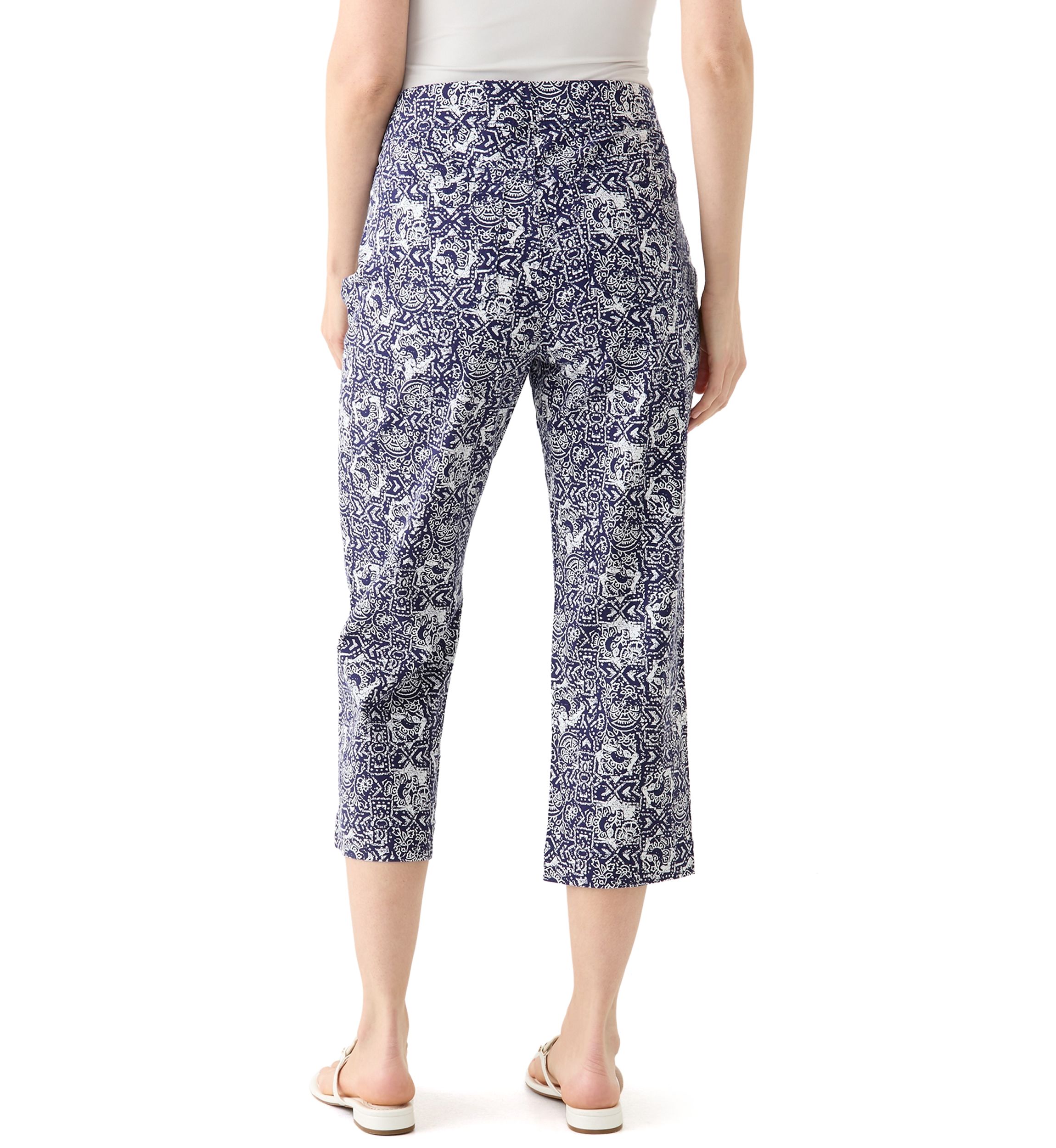 Womens Amanda Printed Pull On Capri Pants