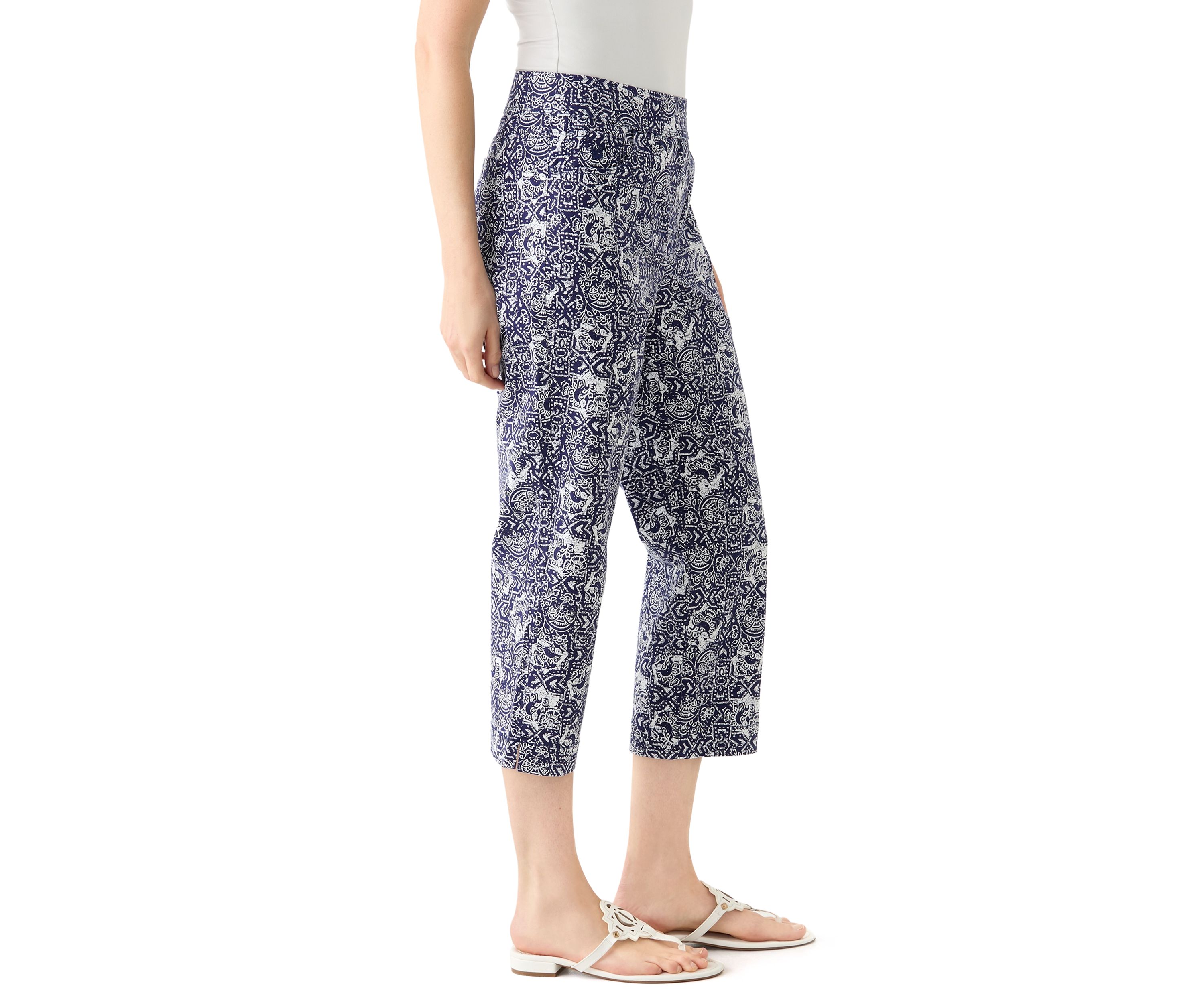 Womens Amanda Printed Pull On Capri Pants