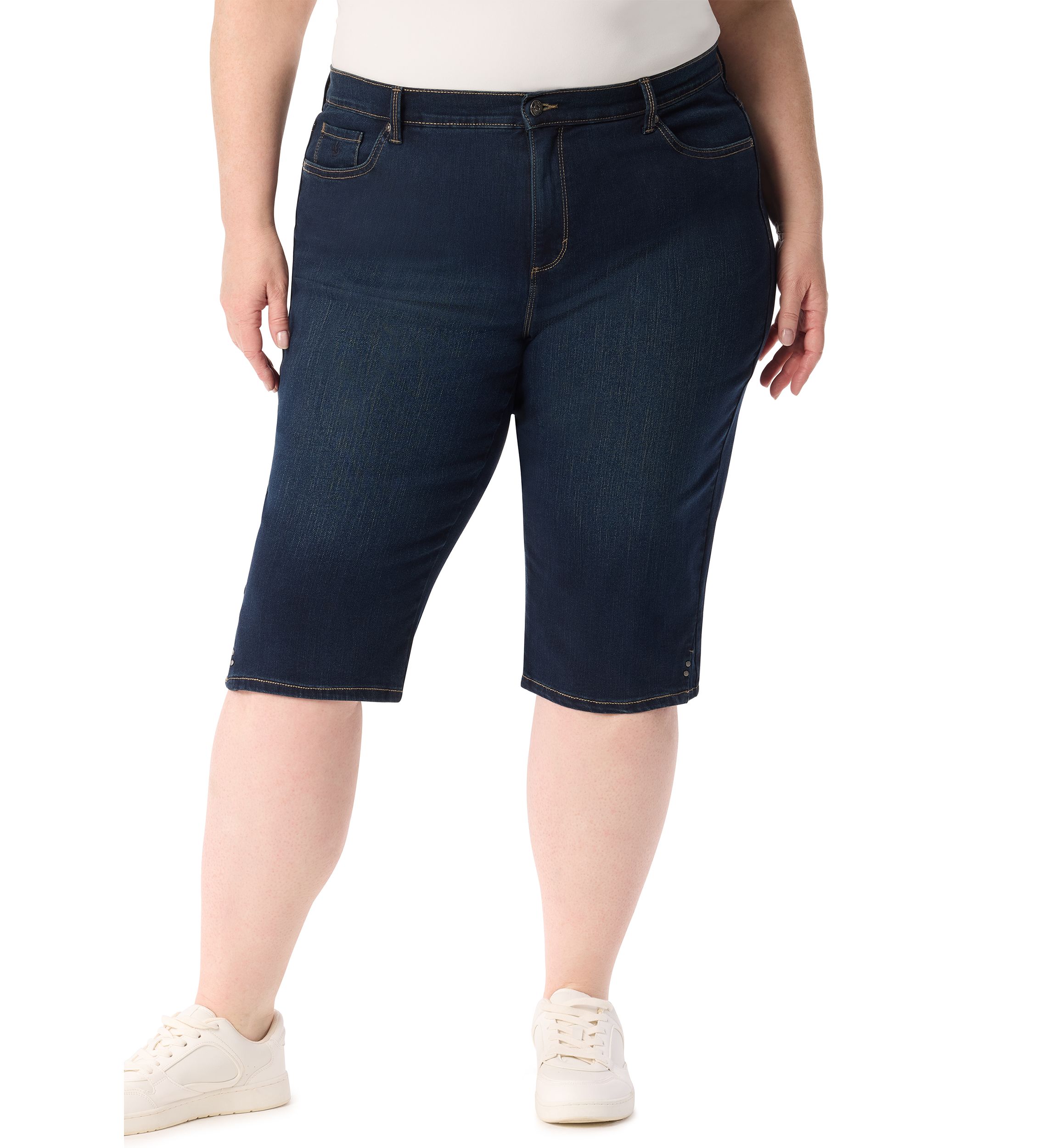 Plus Size Amanda Skimmer Denim Shorts 
