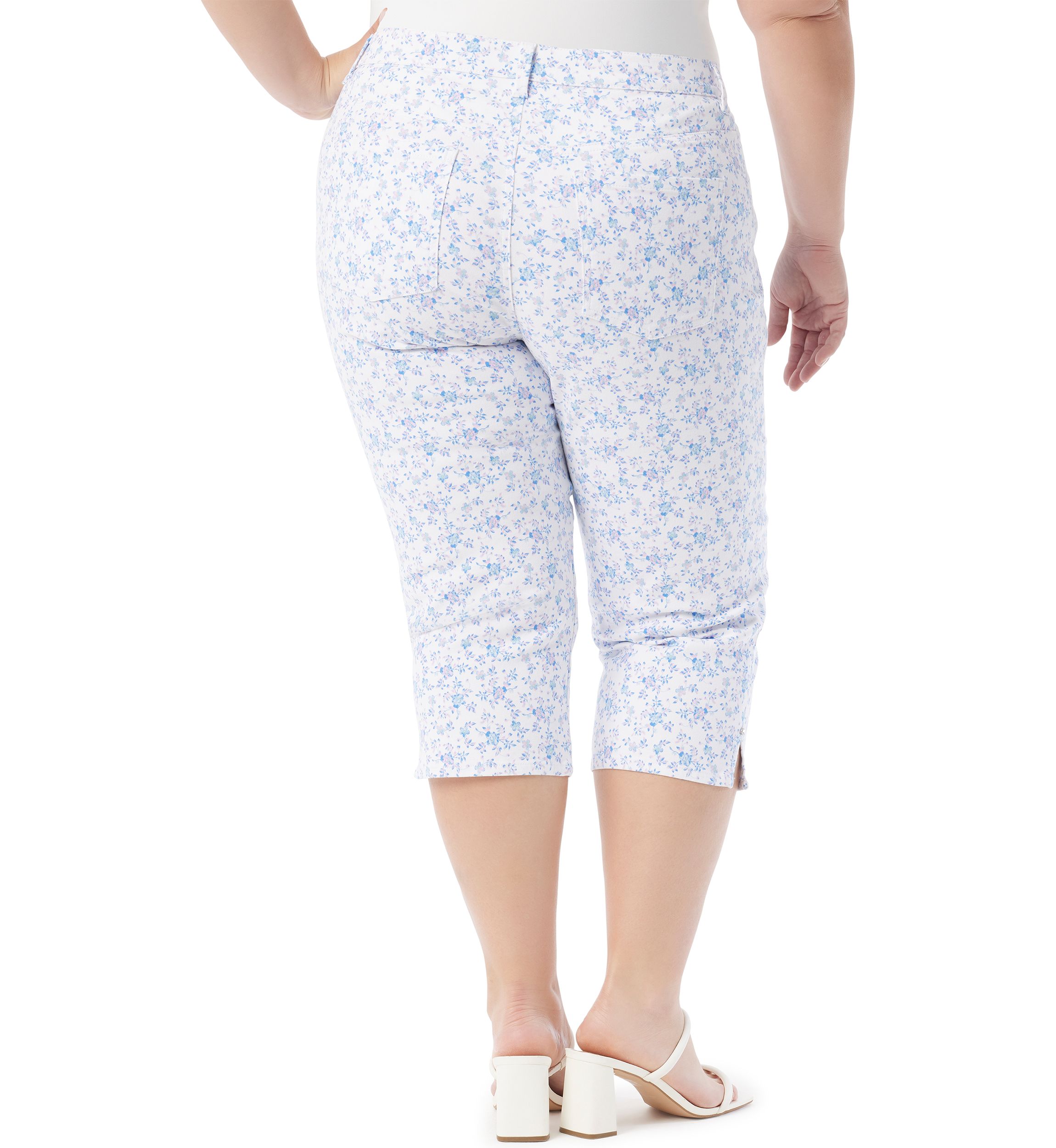Plus Size Amanda Capri Pants 