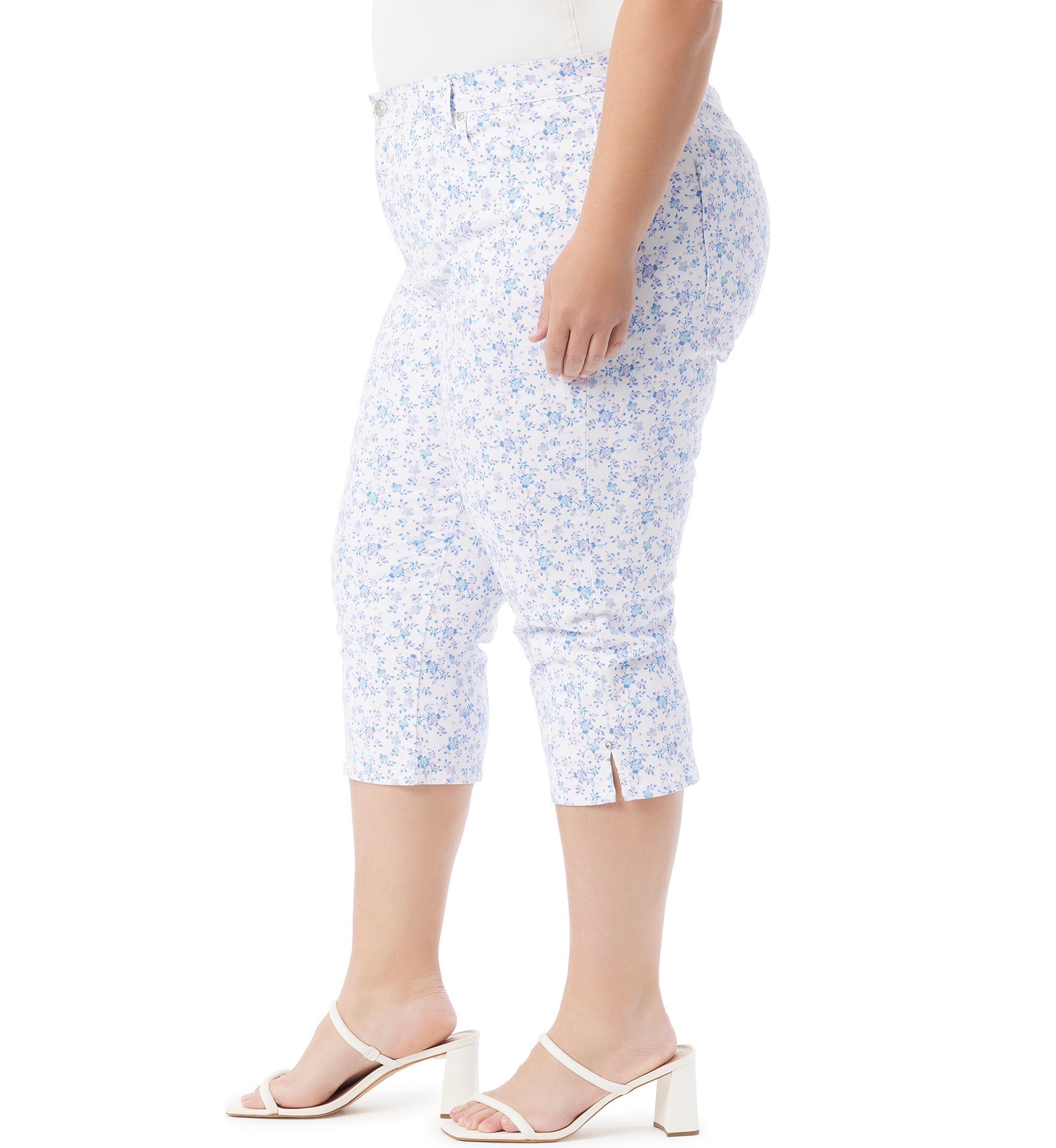 Plus Size Amanda Capri Pants 