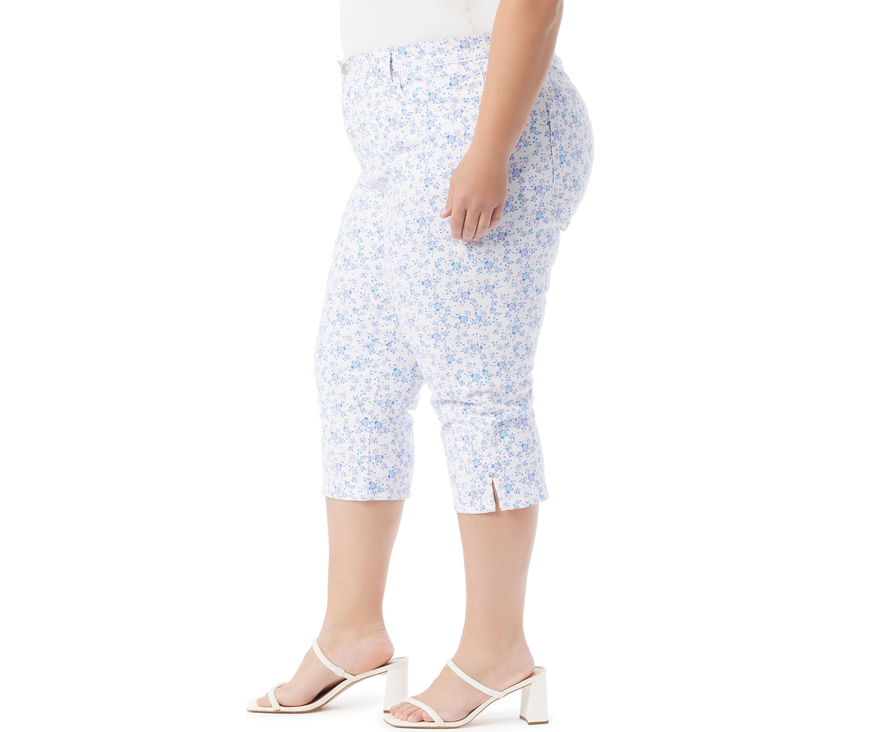 Plus Size Amanda Capri Pants 