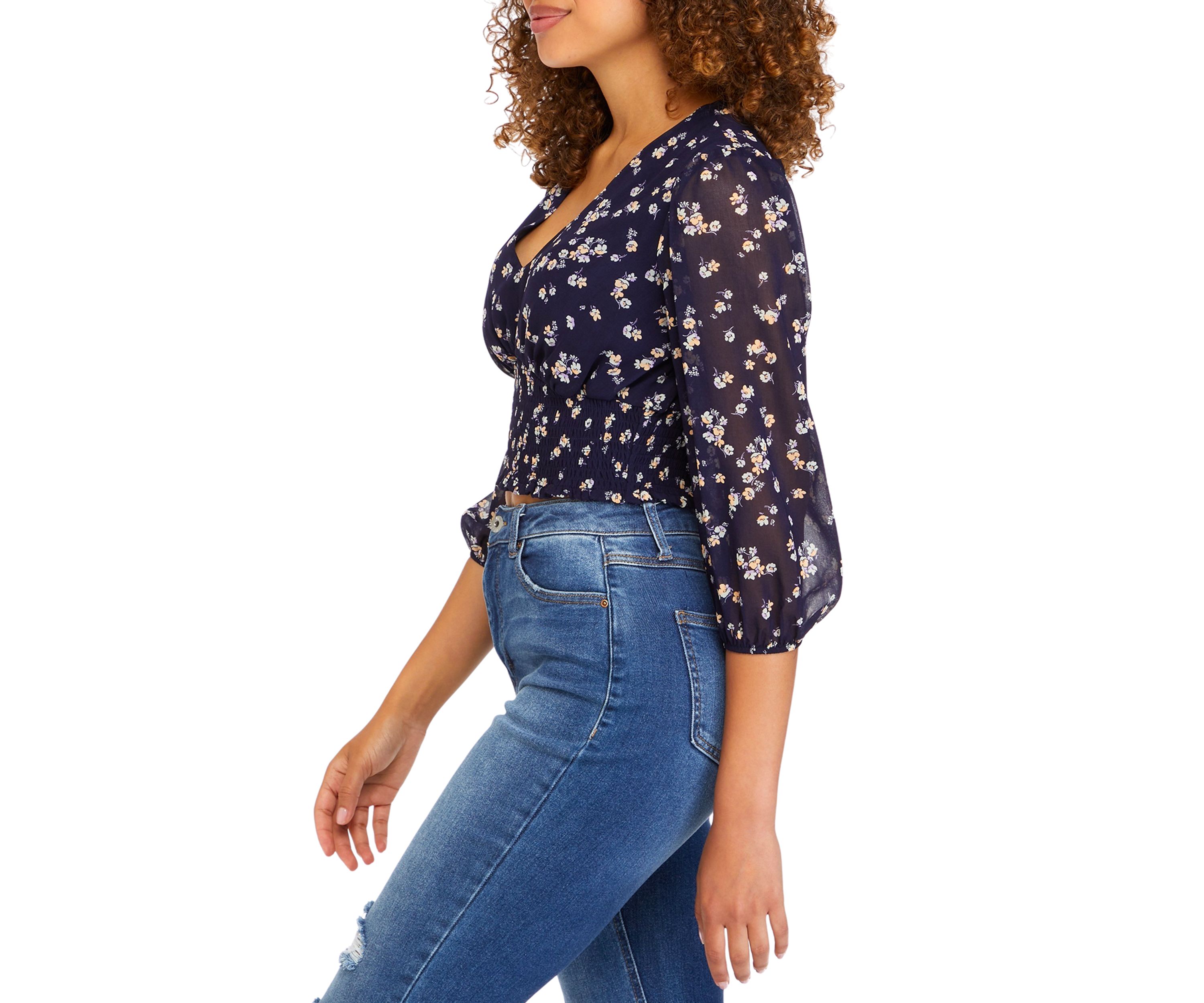 Juniors 3/4 Sleeve V-Neck Smocked Top  