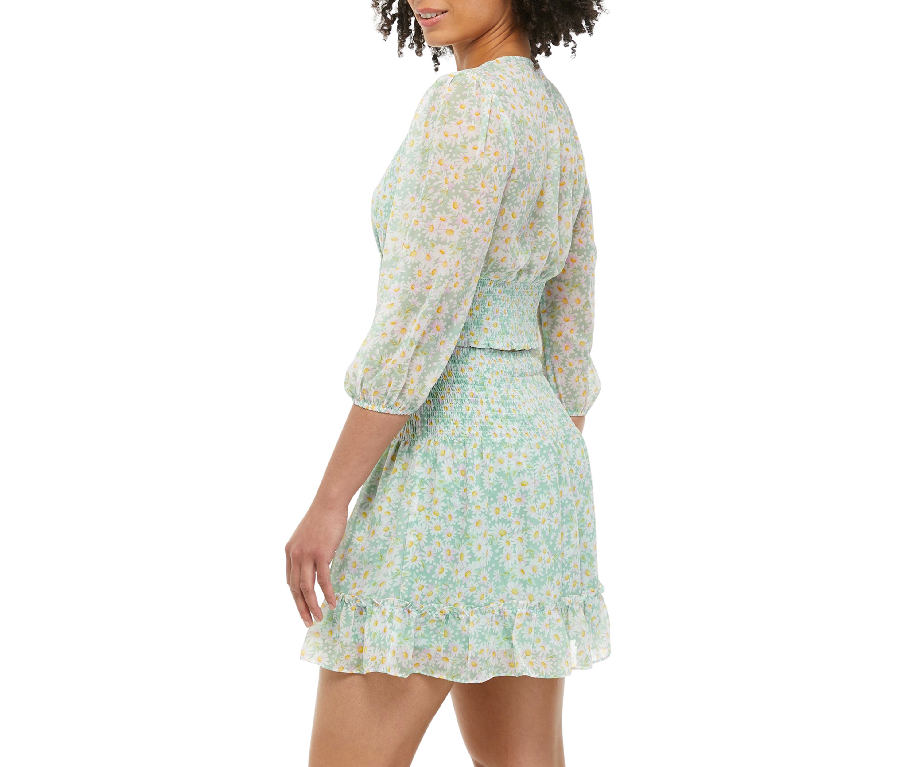 Juniors Long Sleeve V-Neck Smocked Top 