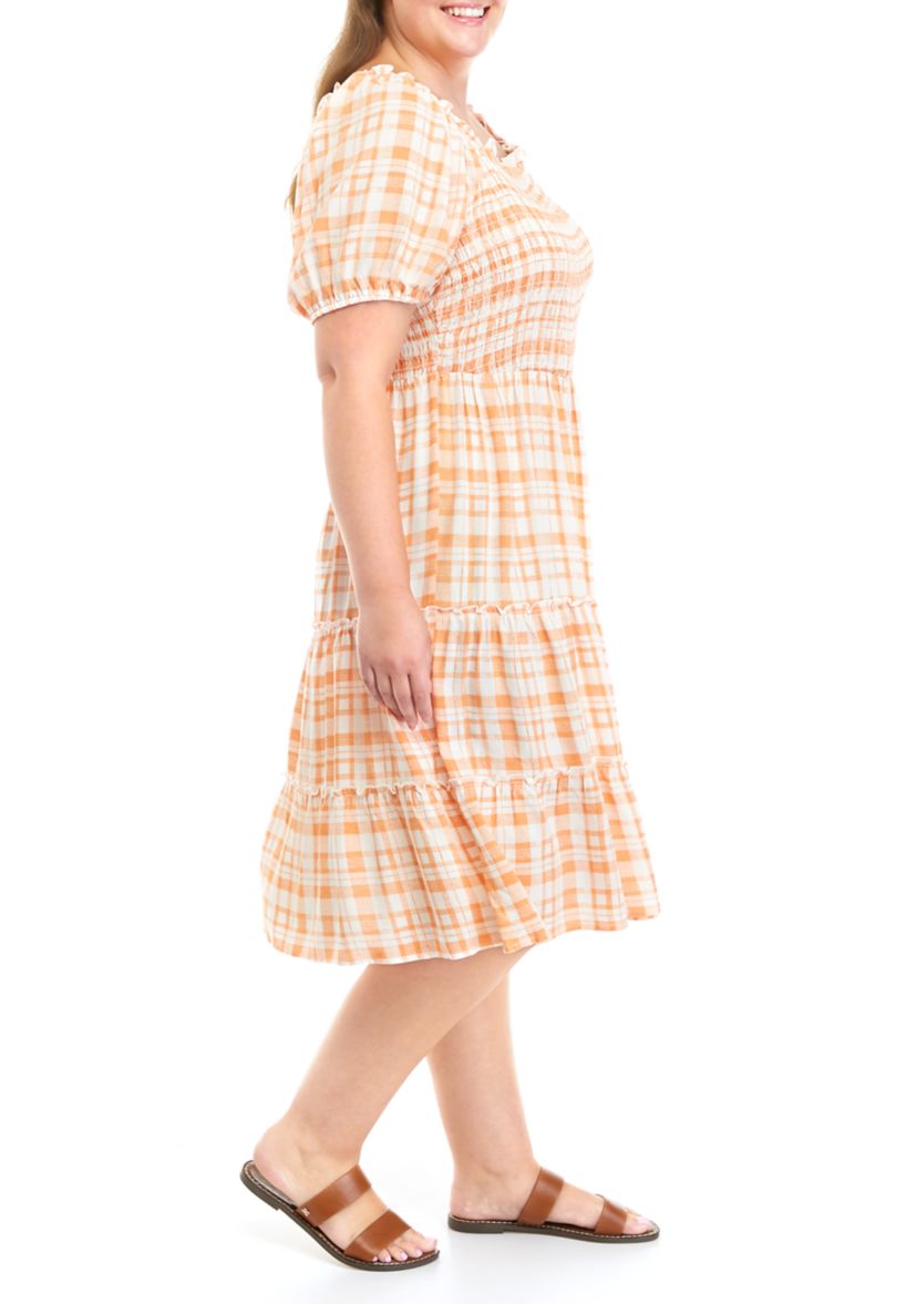 Plus Size Short Puff Sleeve Smocked Plaid Midi Dress