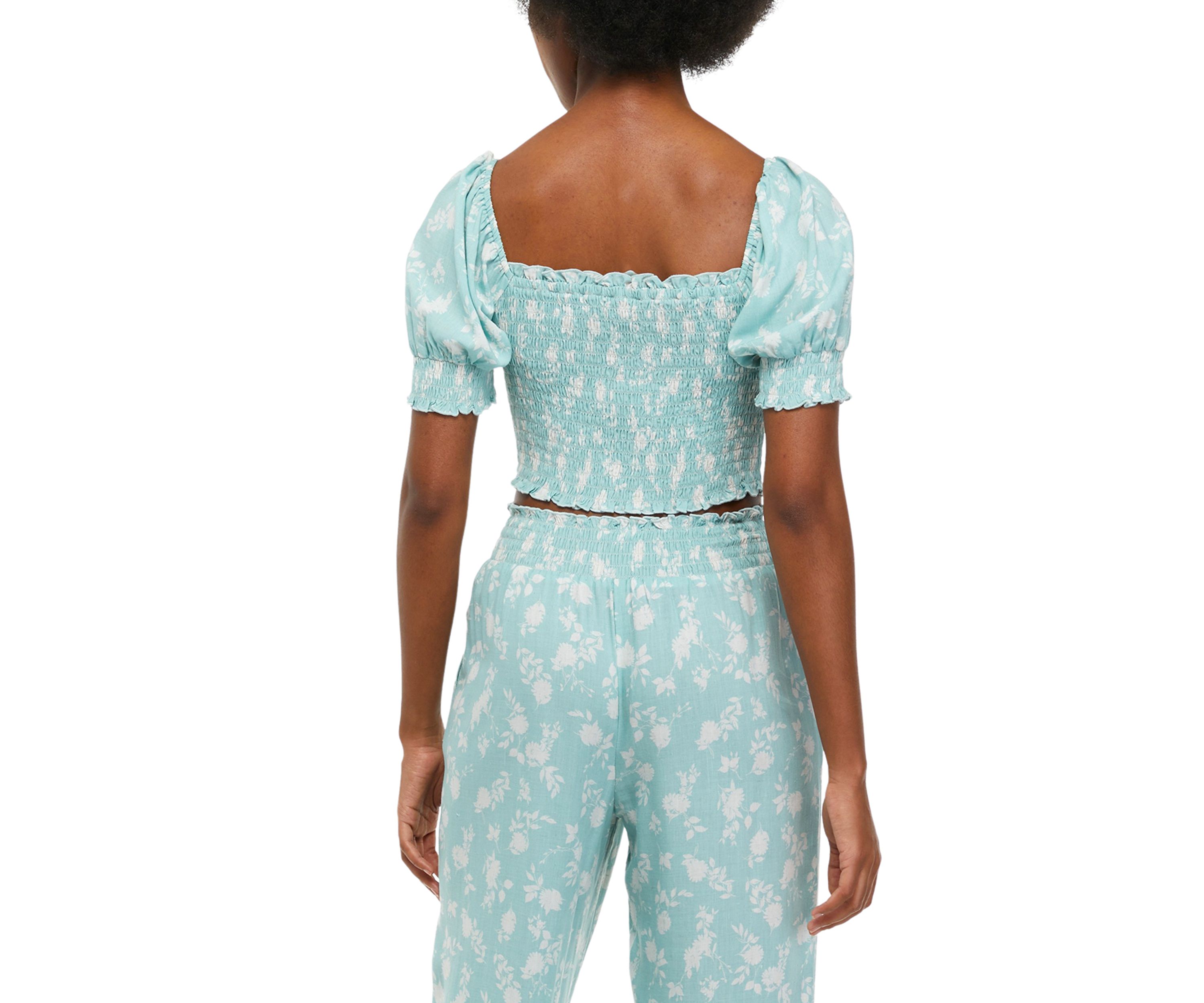 Juniors Short Puff Sleeve Square Neck Top 
