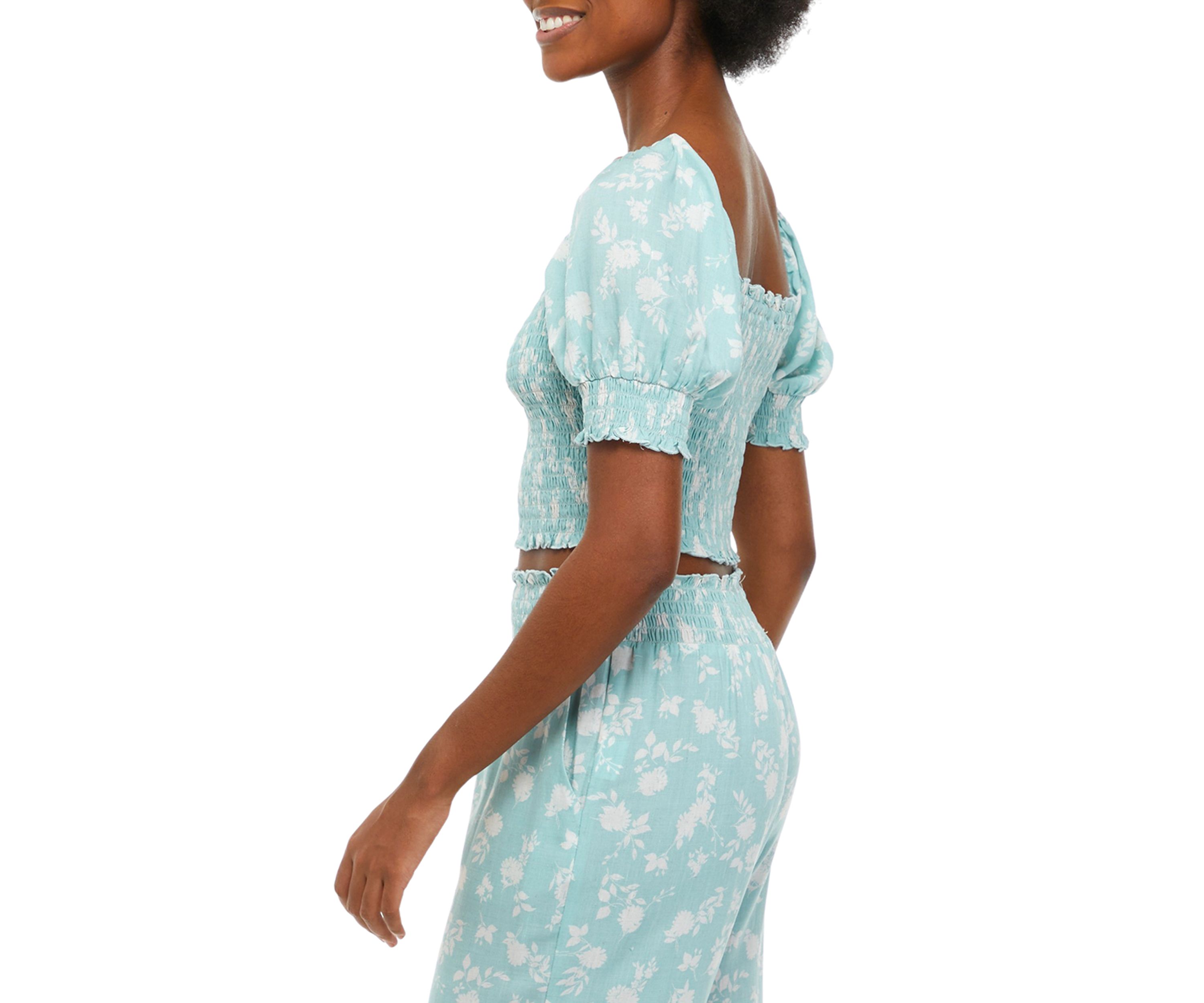 Juniors Short Puff Sleeve Square Neck Top 