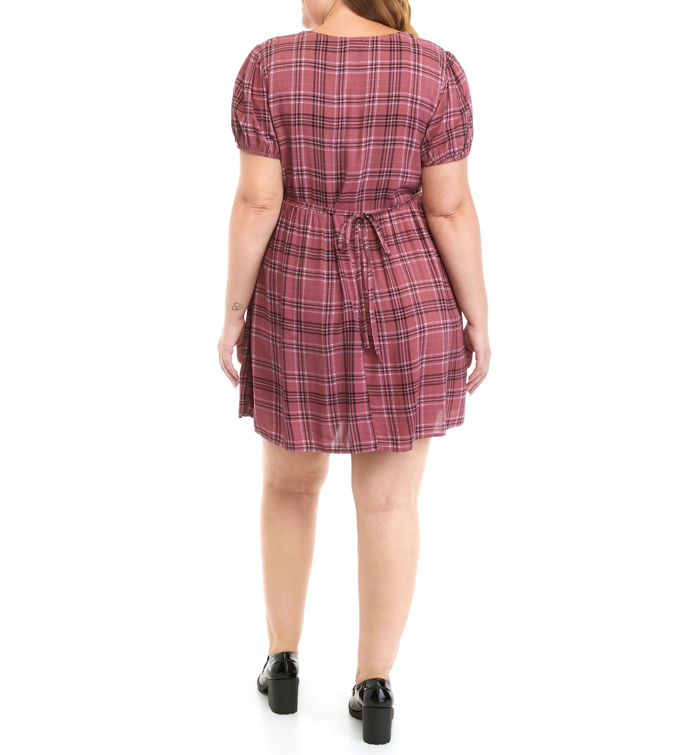Plus Size Short Sleeve Collar Dress
