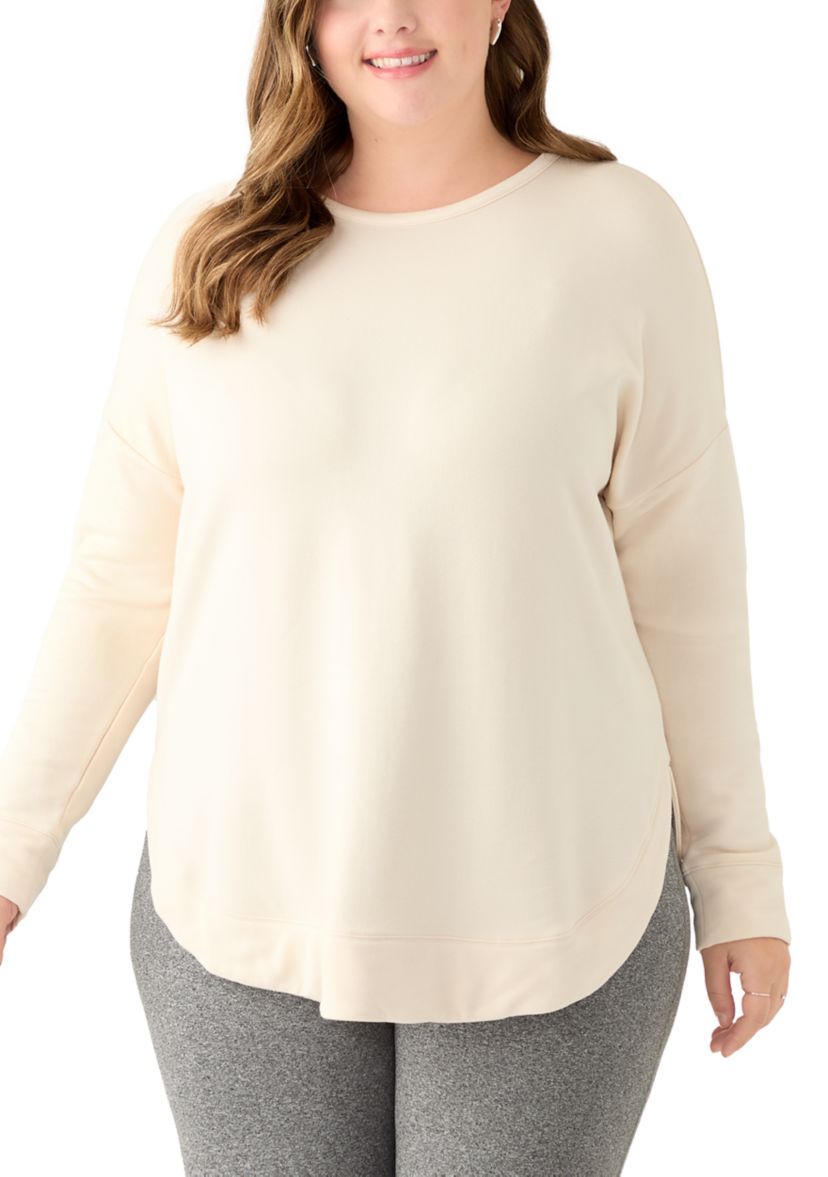 Plus Size Curved Hem Pullover