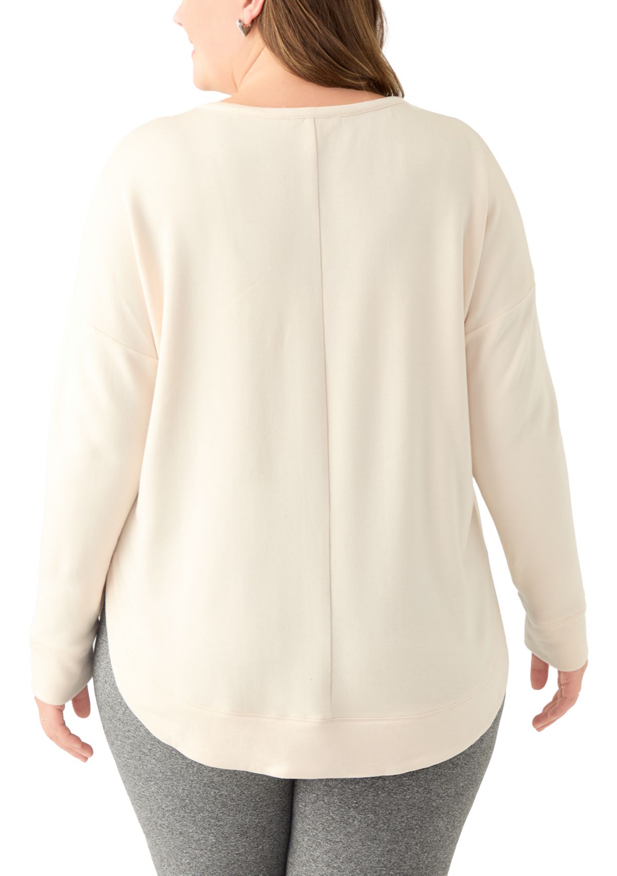 Plus Size Curved Hem Pullover
