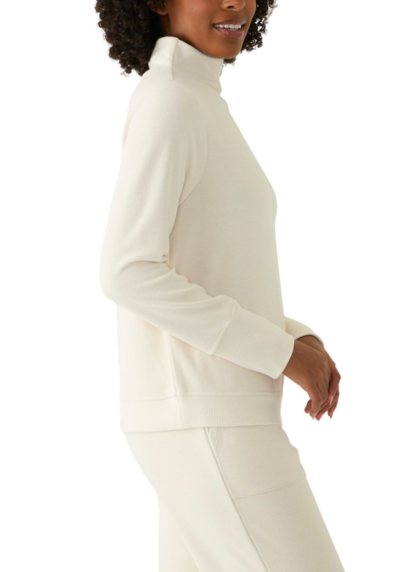 Womens Long Sleeve Mock Neck Top