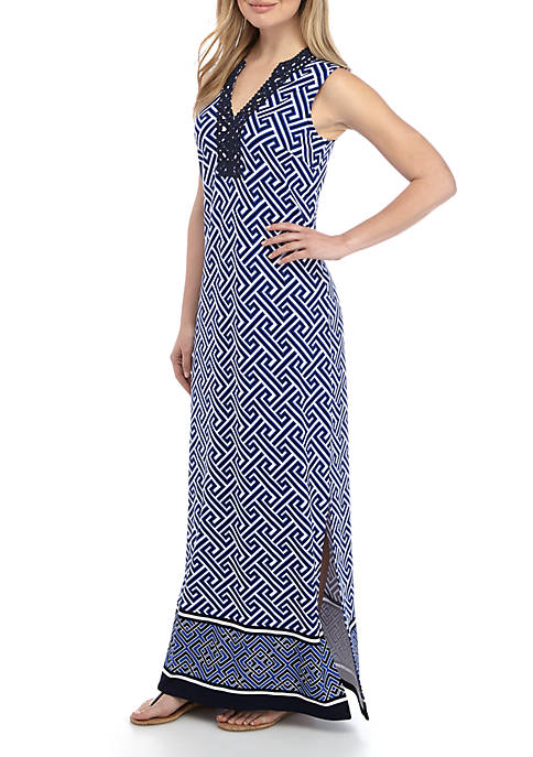 Crown & Ivy™ Sleeveless Embroidered Printed Kurta Dress | belk