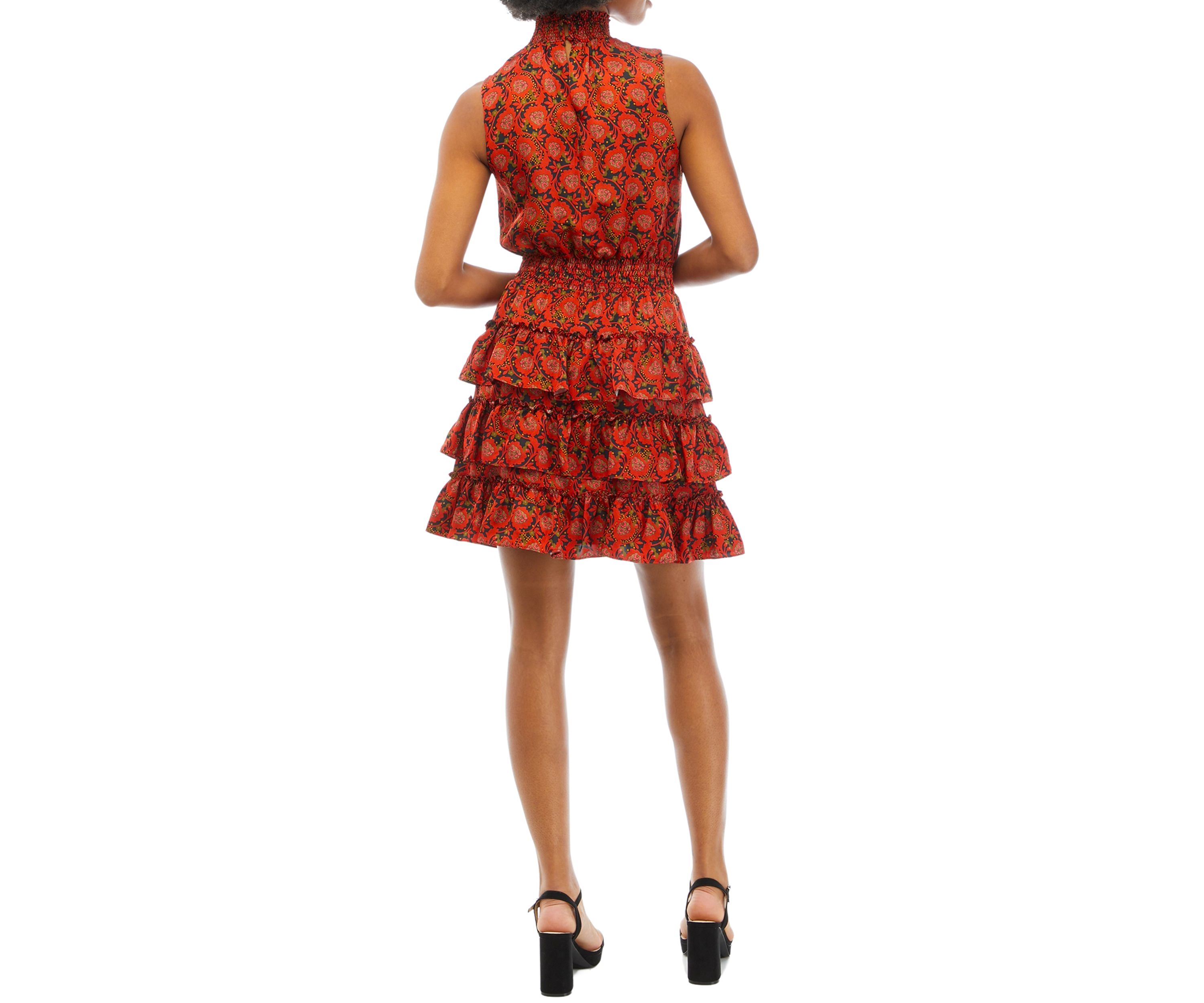 Womens Sleeveless Smocked Neck Dress