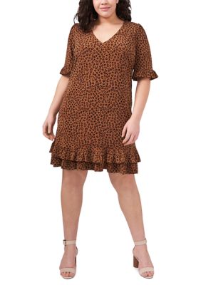 Plus Short Sleeve Leopard Cluster Dress