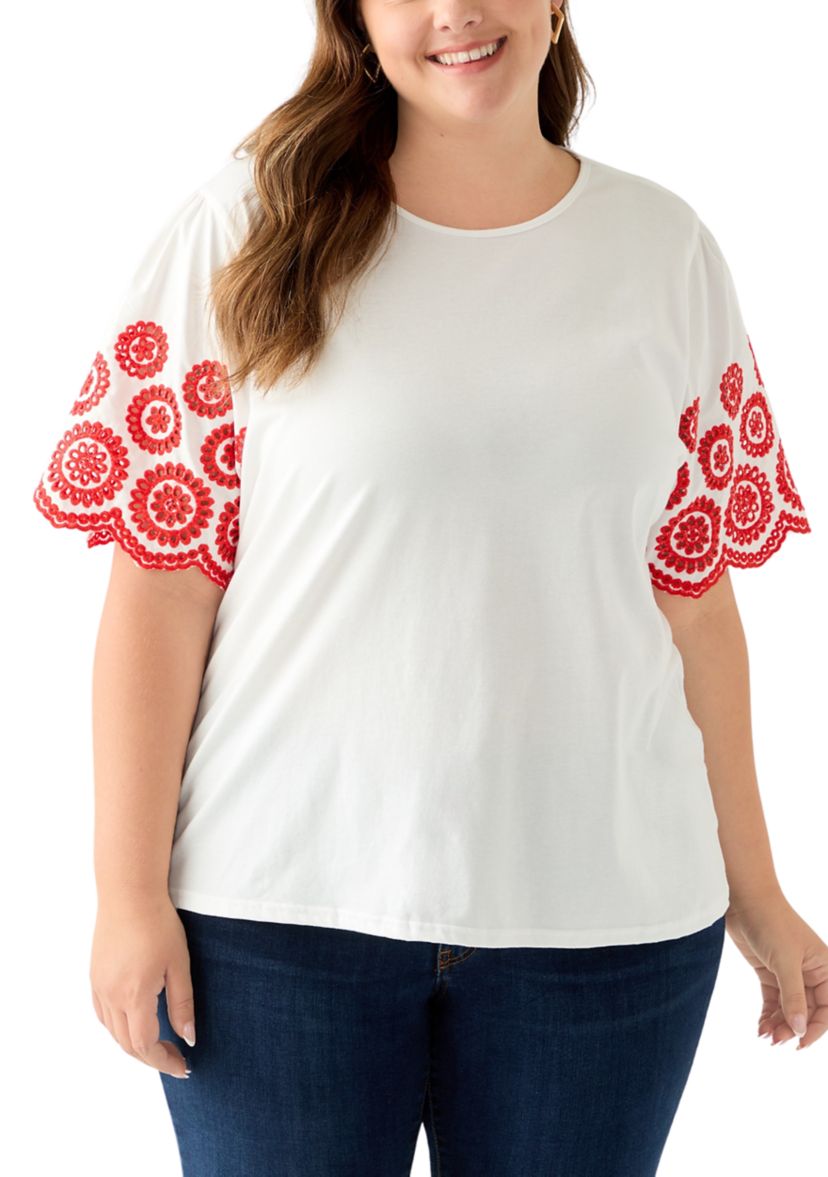 Womens Short Sleeve Embroidered Knit Top