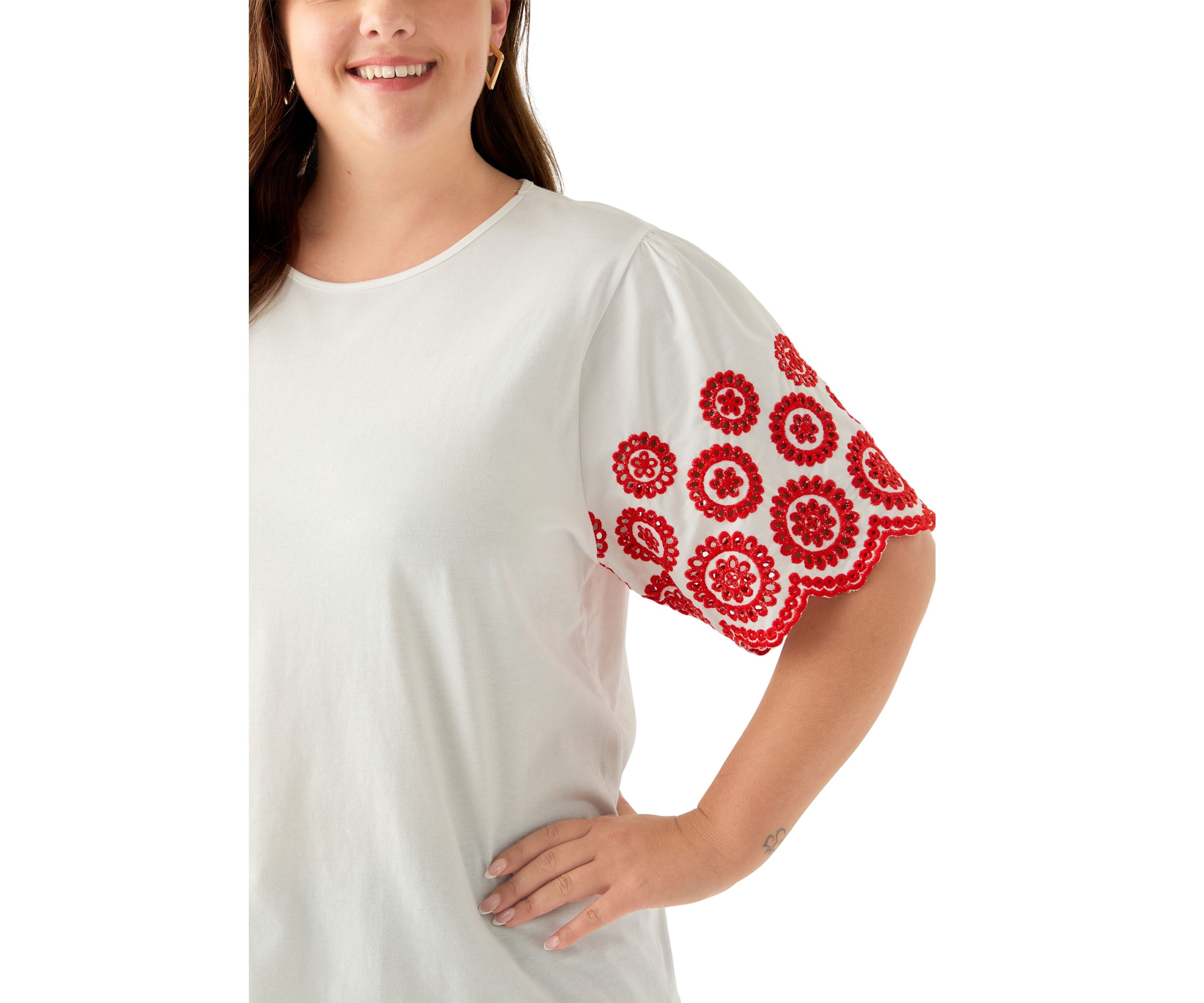 Womens Short Sleeve Embroidered Knit Top