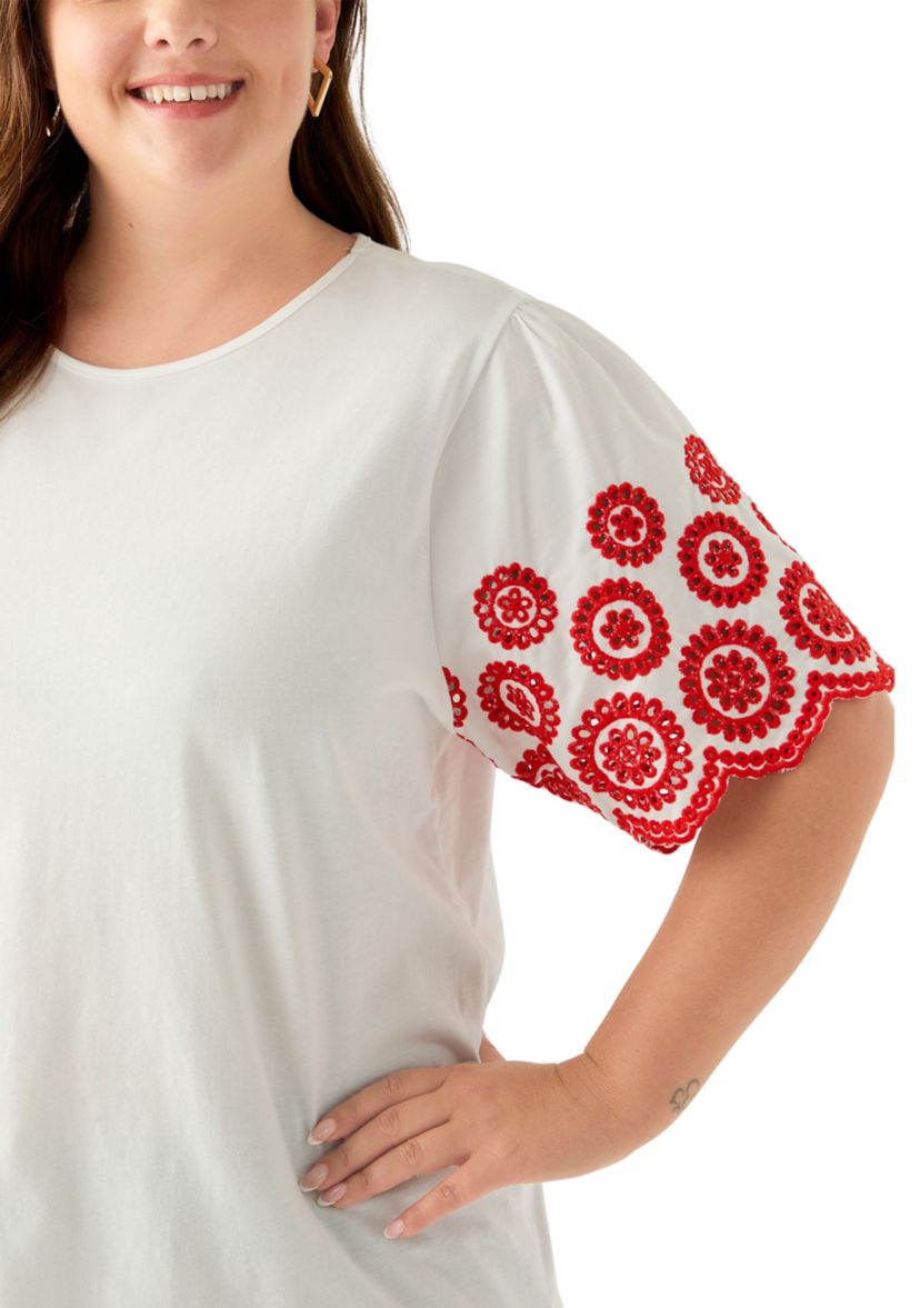 Womens Short Sleeve Embroidered Knit Top