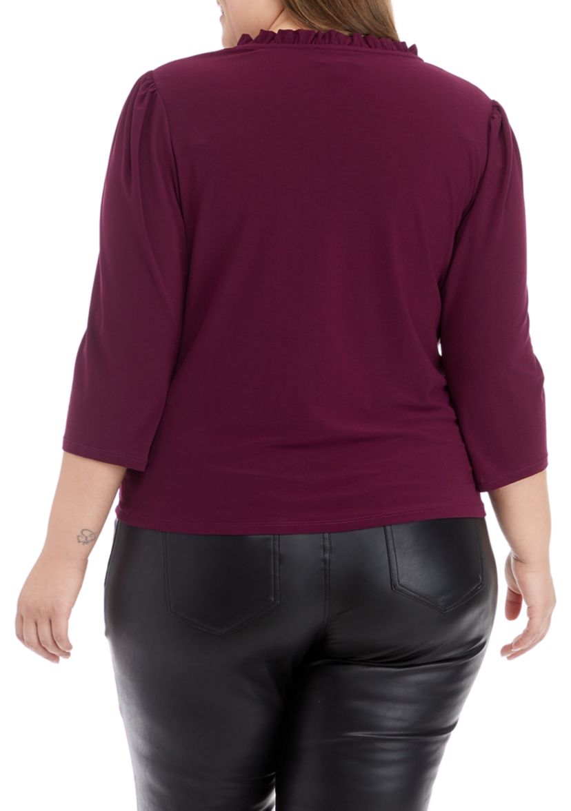 Plus Size 3/4 Sleeve Ruched Tie Neck Knit Top