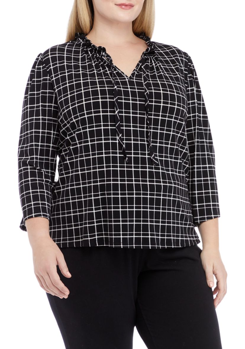 Plus Size 3/4 Sleeve Ruched Tie Neck Knit Top