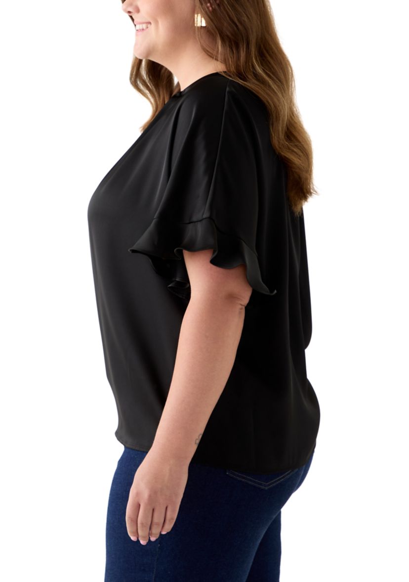 Plus Size Short Sleeve Keyhole Neck Blouse with Ruffles 