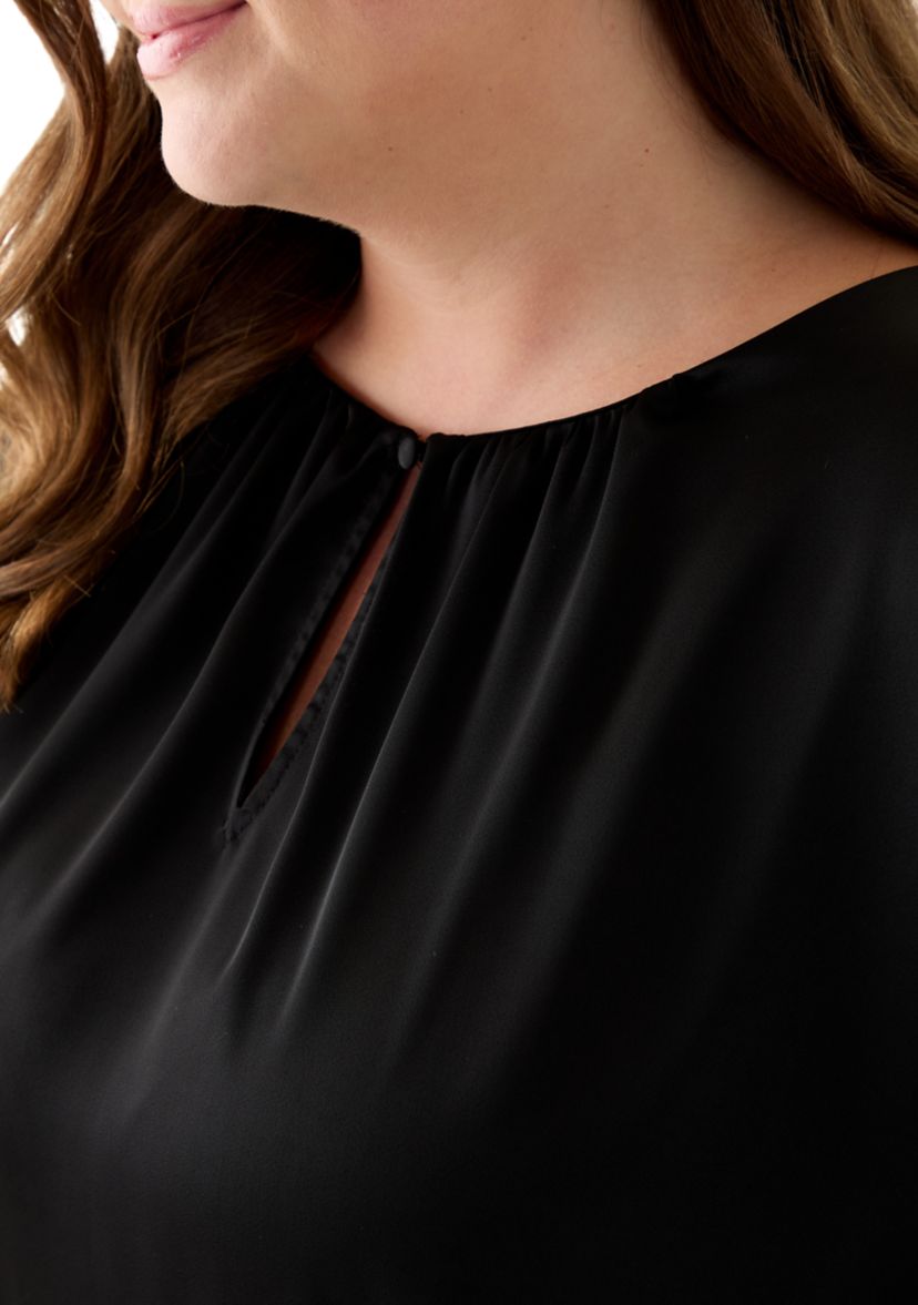 Plus Size Short Sleeve Keyhole Neck Blouse with Ruffles 