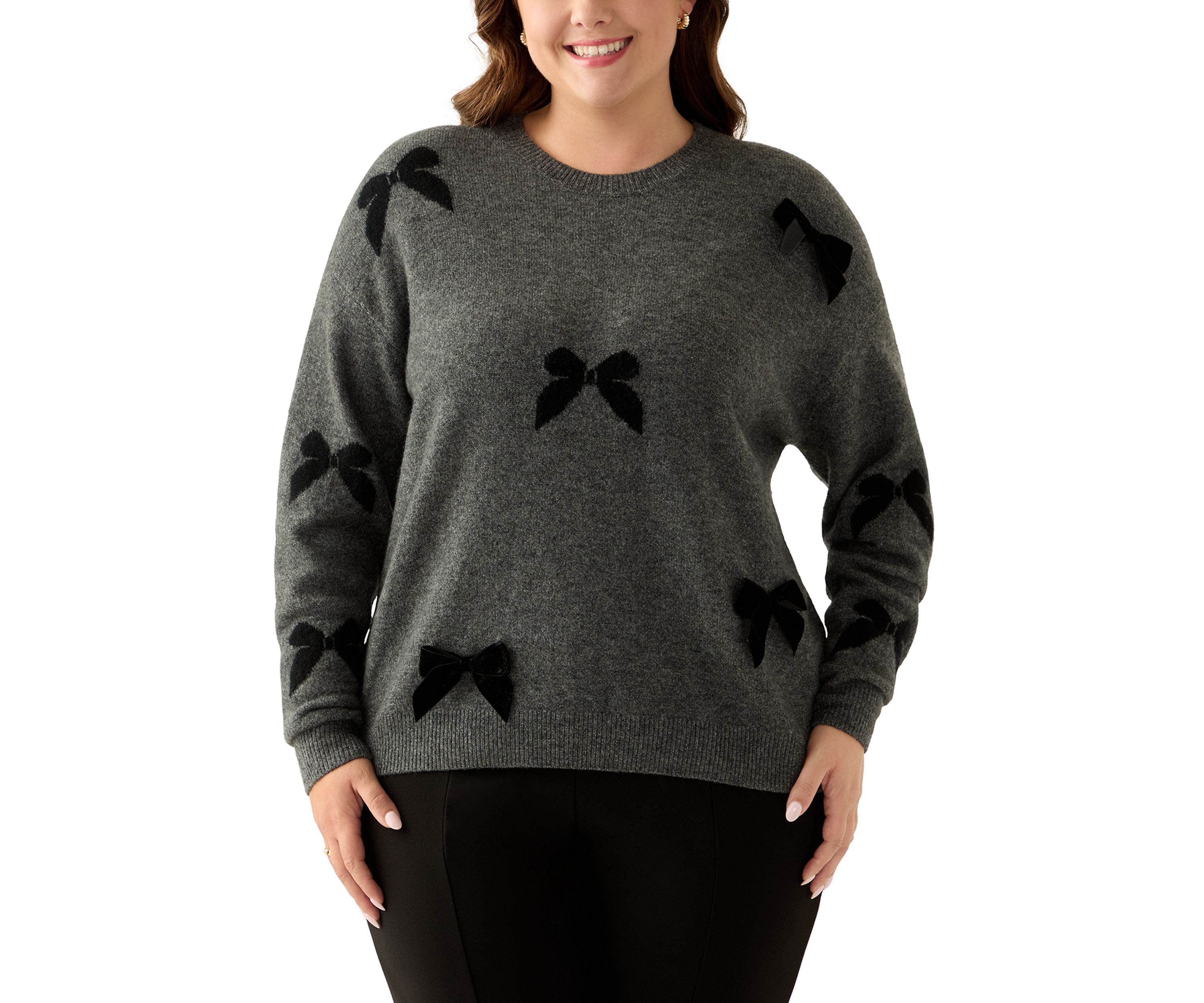 Plus Size Long Sleeve 3D Bow Applique Sweater 