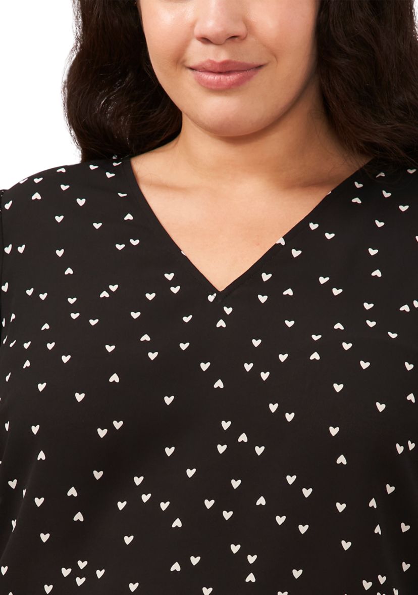  Plus Size V-Day Woven Top