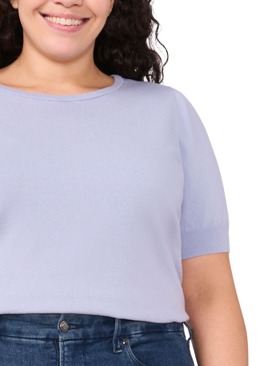 Plus Size Short Sleeve T-Shirt with Pearl Button Details