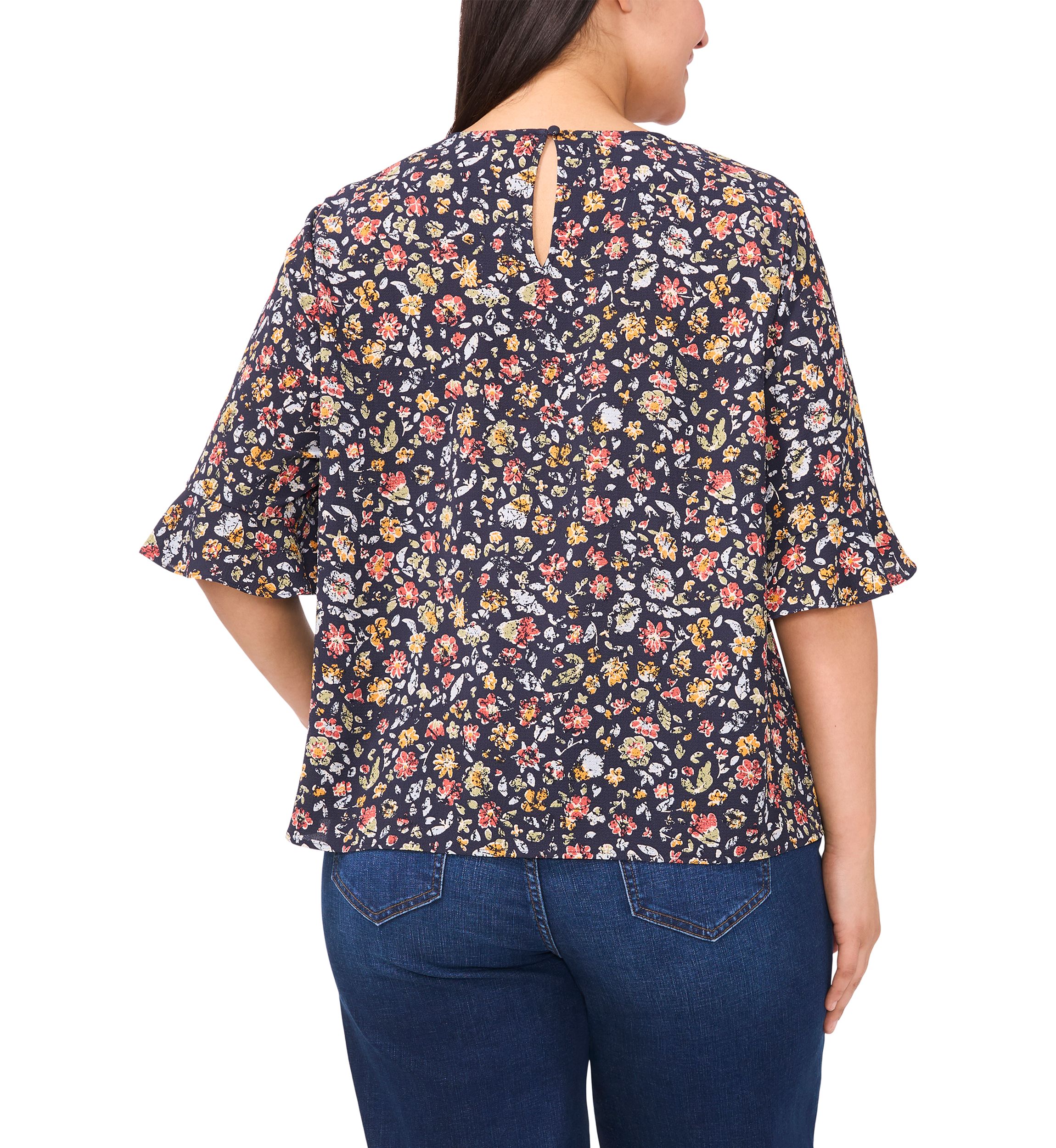 Plus Size Short Sleeve Ruffle Cuff Woven Print Top 