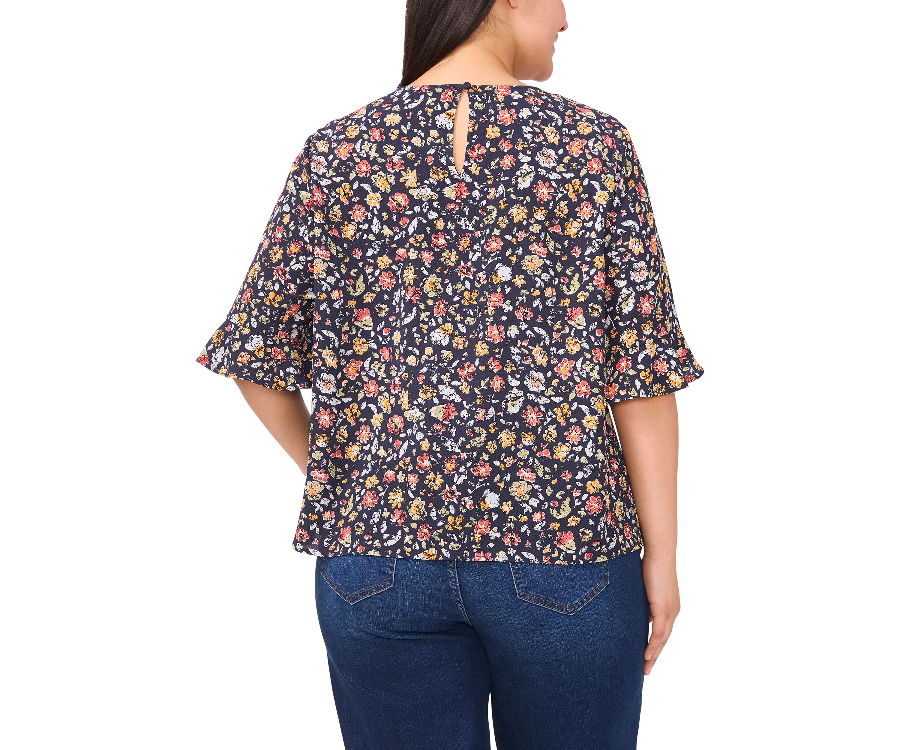Plus Size Short Sleeve Ruffle Cuff Woven Print Top 