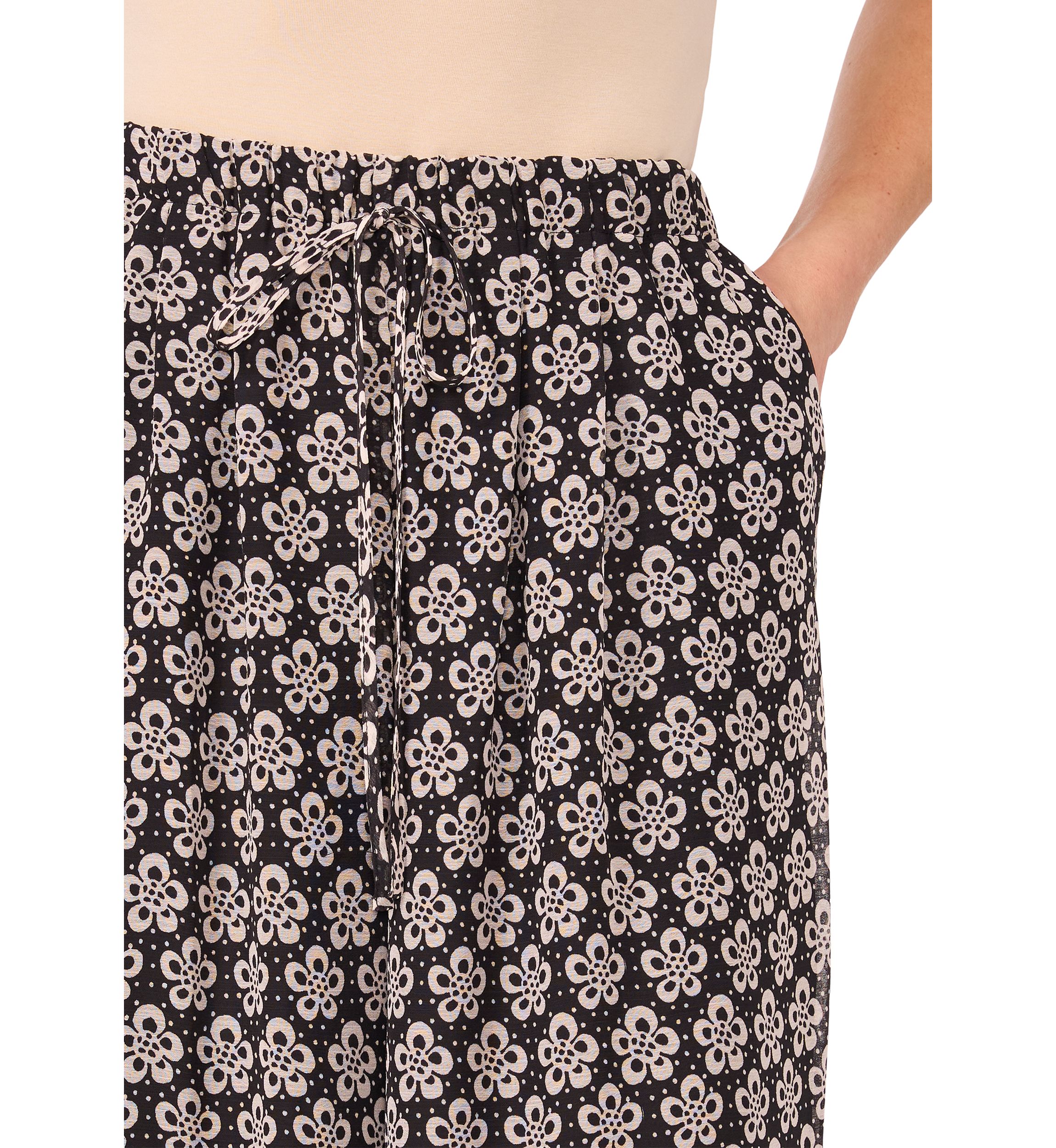 Petite Elastic Waist Printed Wide Leg Pants