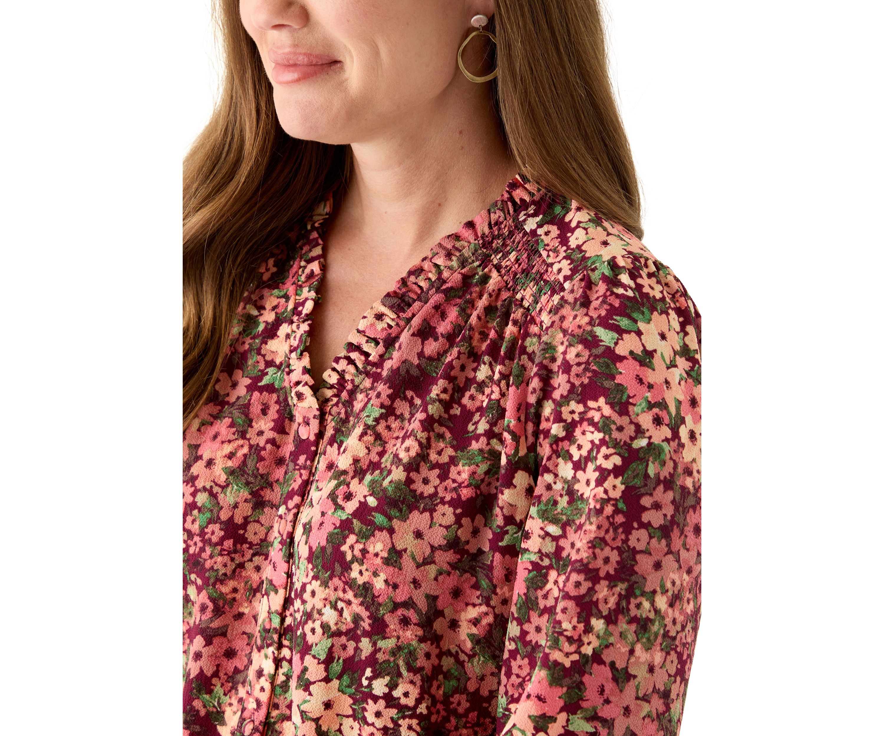 Petite 3/4 Sleeve Fresh Berry V-Neck Button Blouse