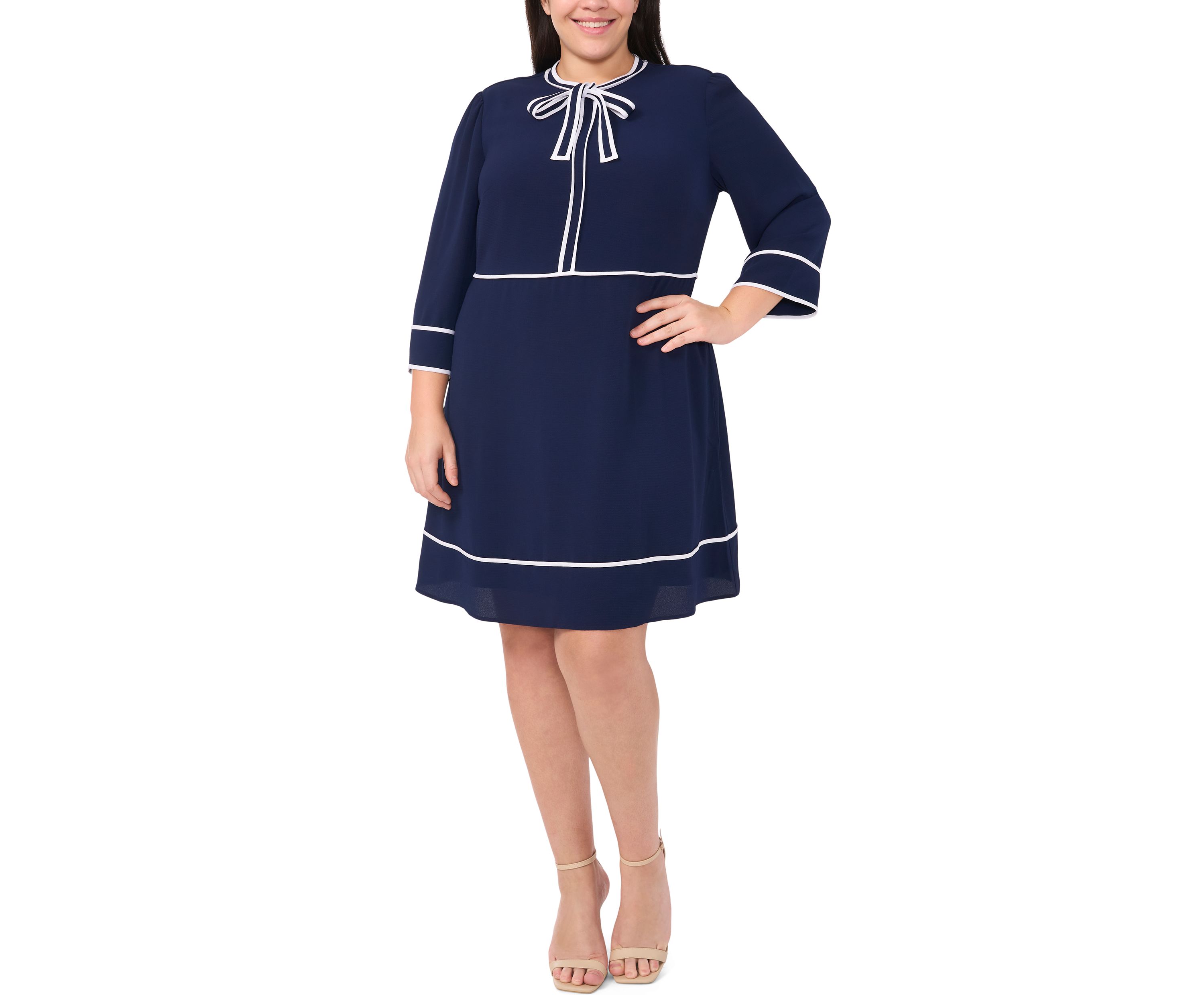 Plus Size Crew Neck Bow A-Line Mini Dress