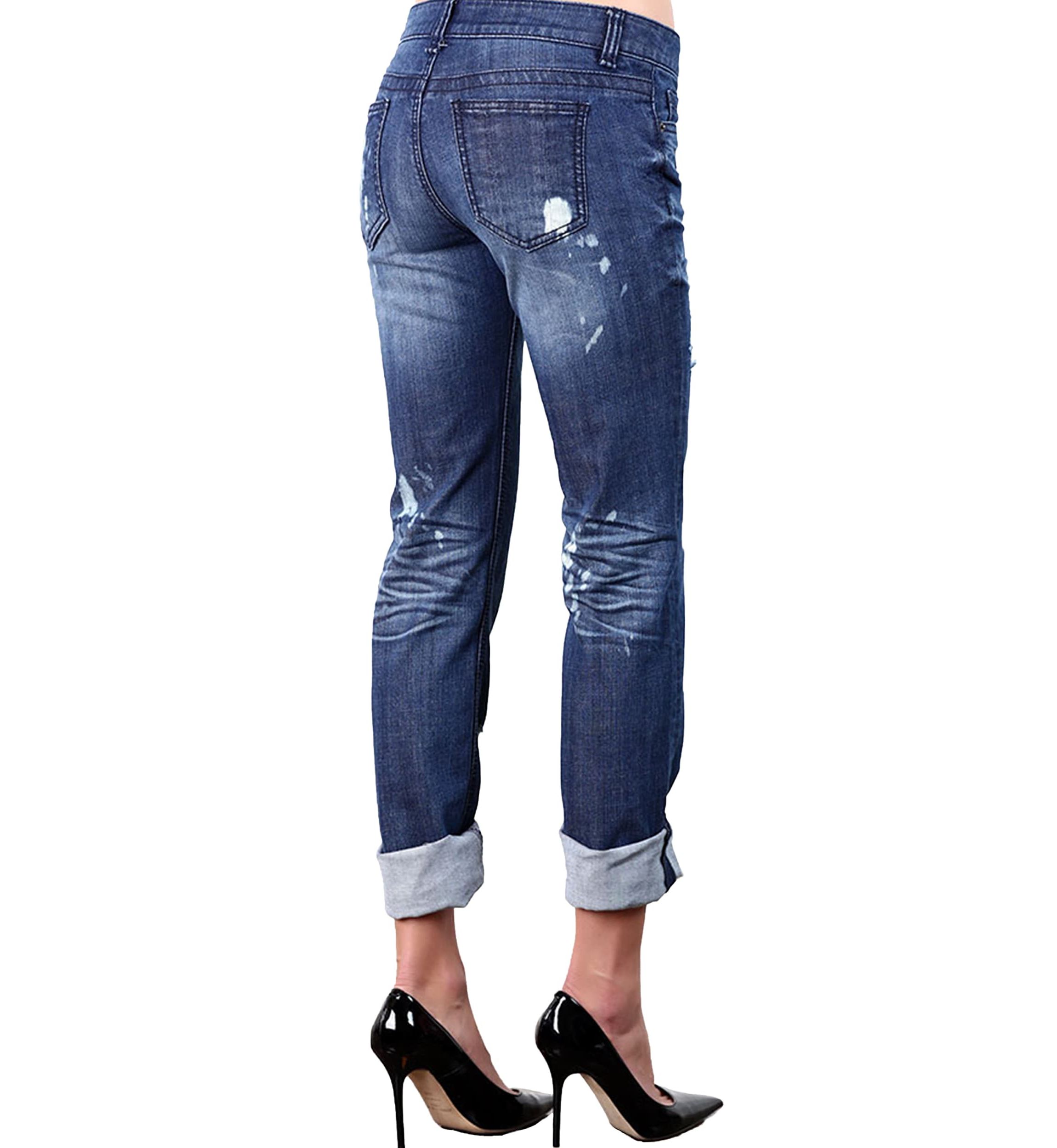 Distressed Boyfriend Jeans