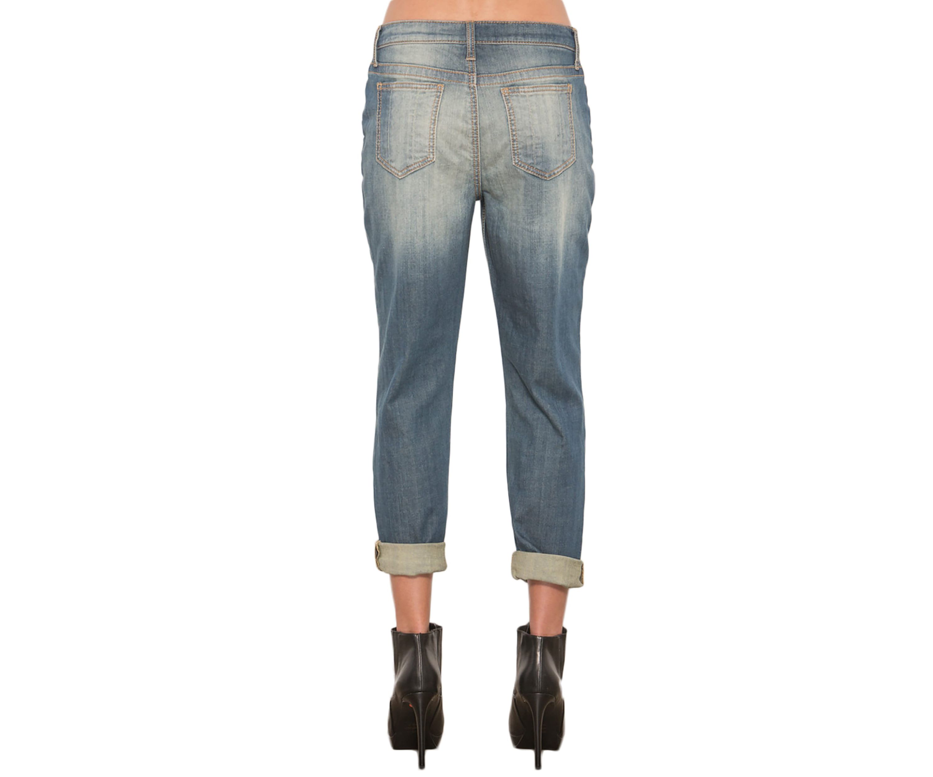 Distressed Boyfriend Jeans