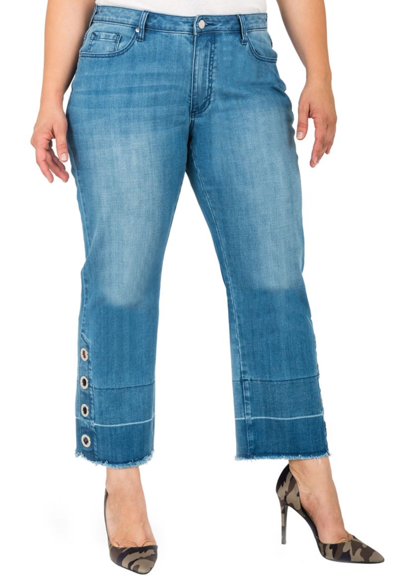 Plus Size Light Wash Crop Jeans