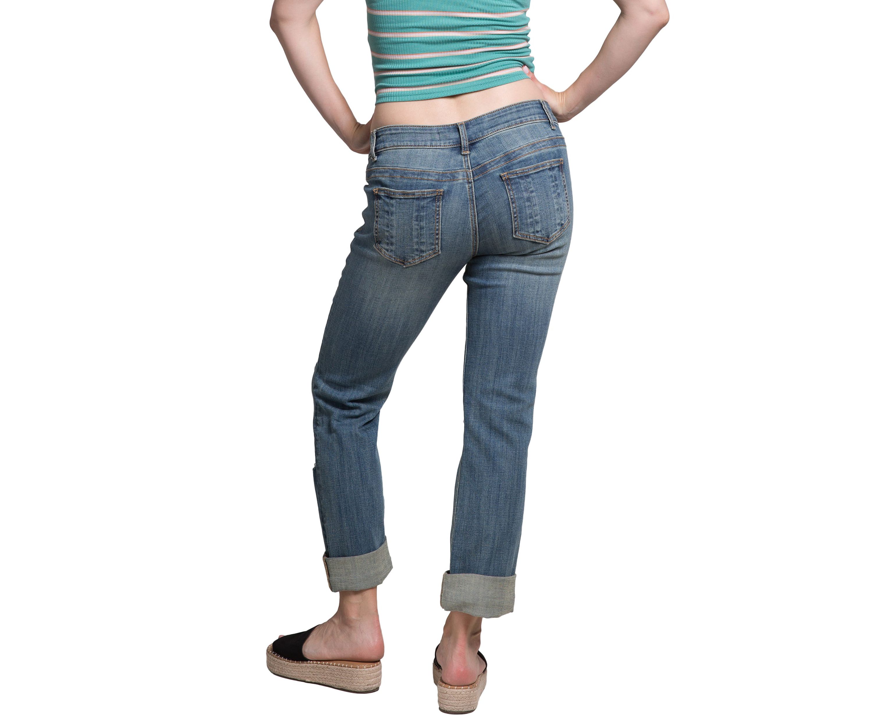 Slightly Roll Up Hem Boyfriend Jeans