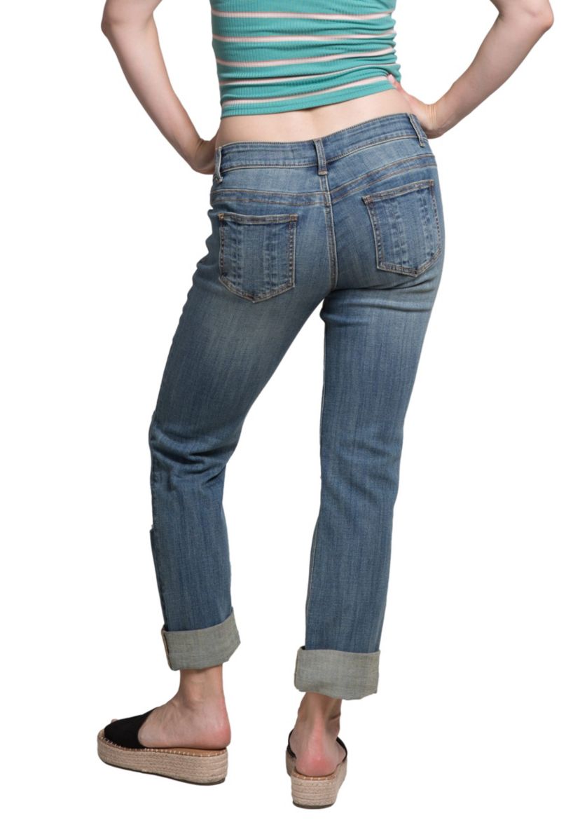 Slightly Roll Up Hem Boyfriend Jeans