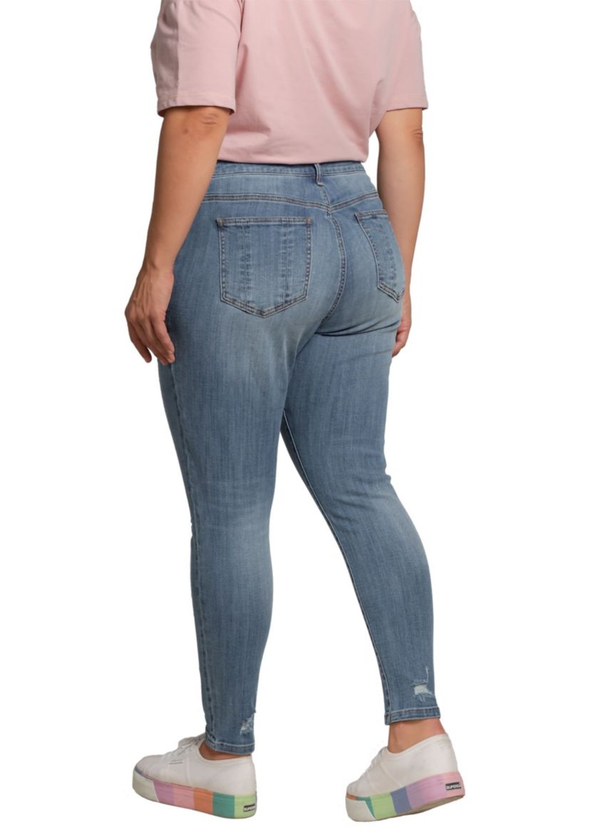 Plus Size Ripped Skinny Jeans