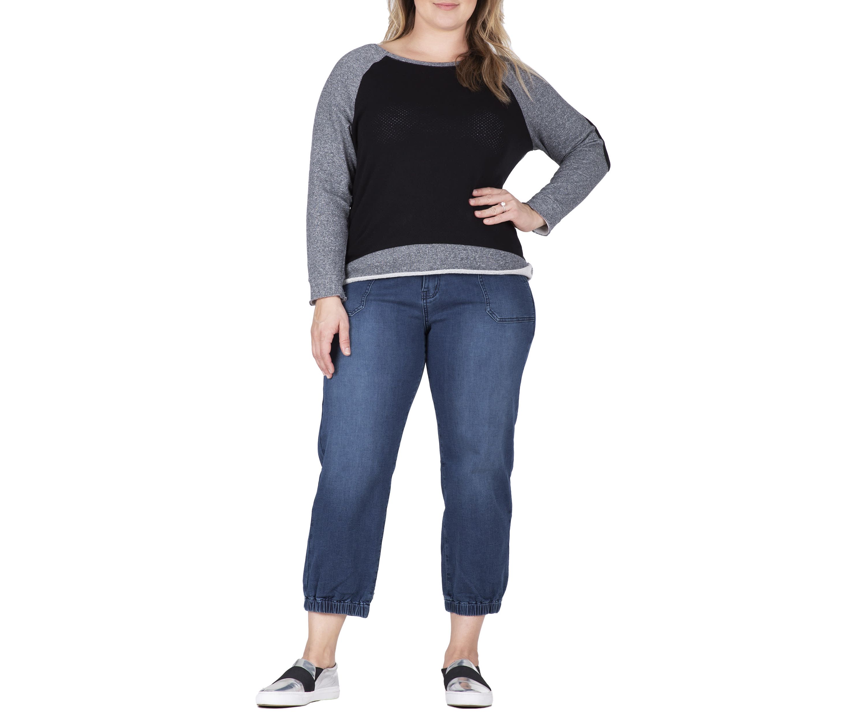 Plus Size 5 Pocket Cropped Leg Jogger Jeans
