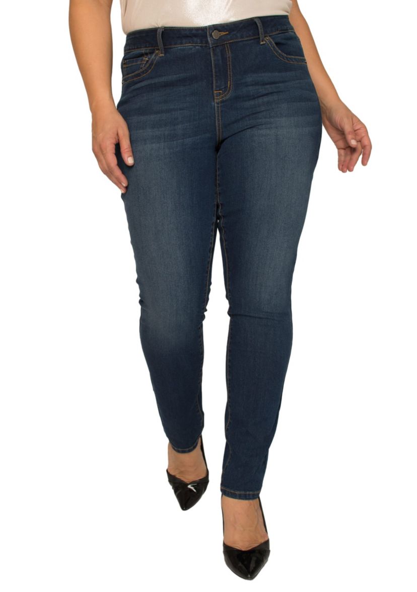 Plus Size Basic 5-Pocket Style Skinny Jean