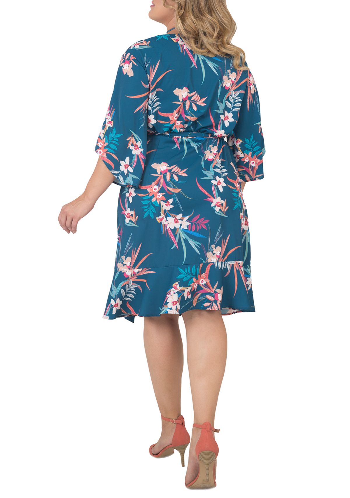 Plus Size Short Sleeve Ruffle Hem Wrap Dress